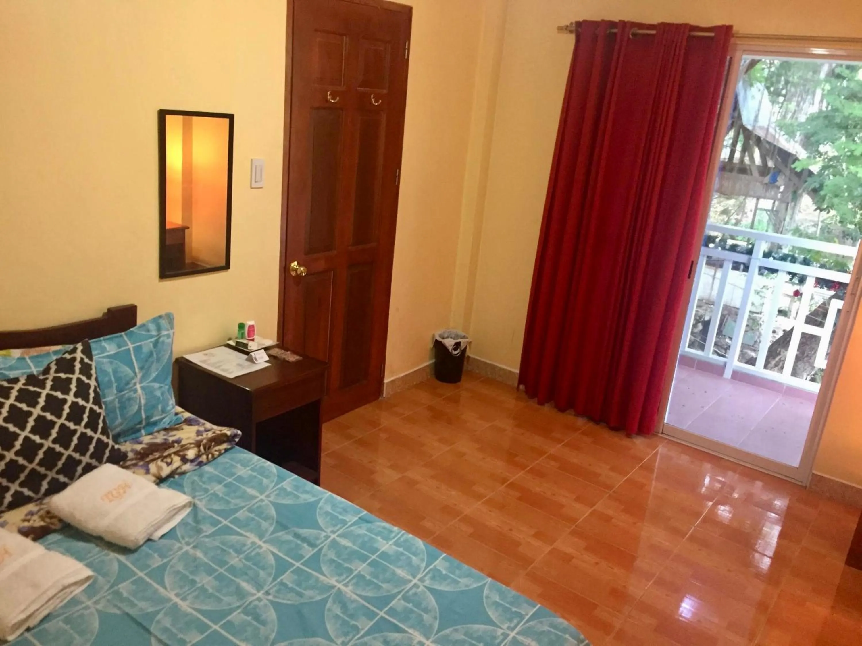 Bed in TGH Guest House Badian