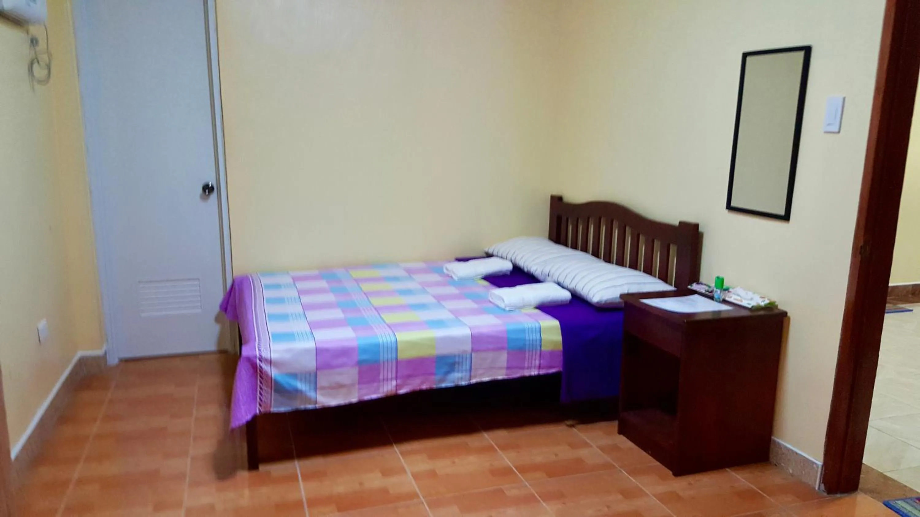 Bed in TGH Guest House Badian