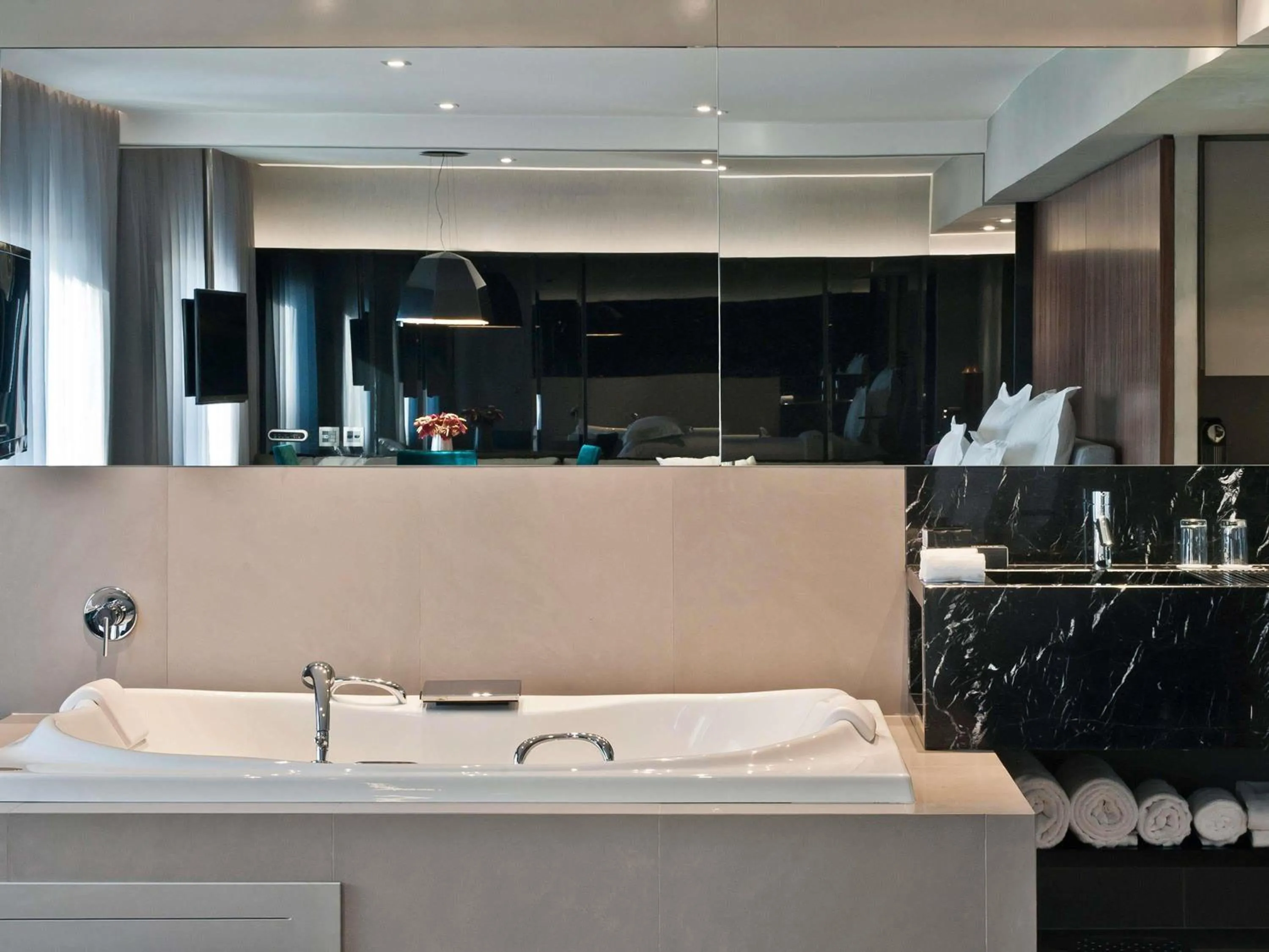 Bedroom in Pullman Sao Paulo Ibirapuera