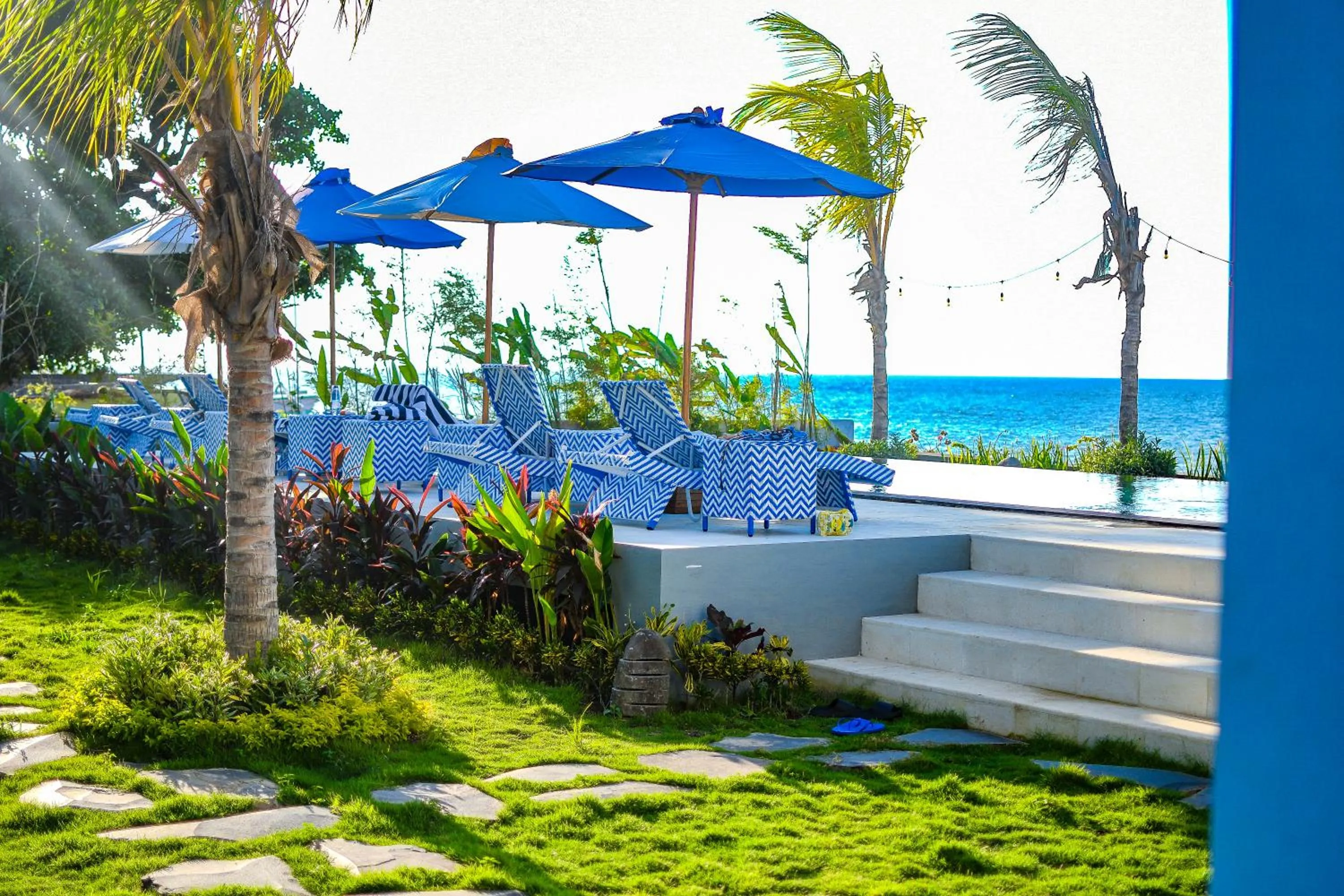 Swimming pool in Ocean Paradise Bali