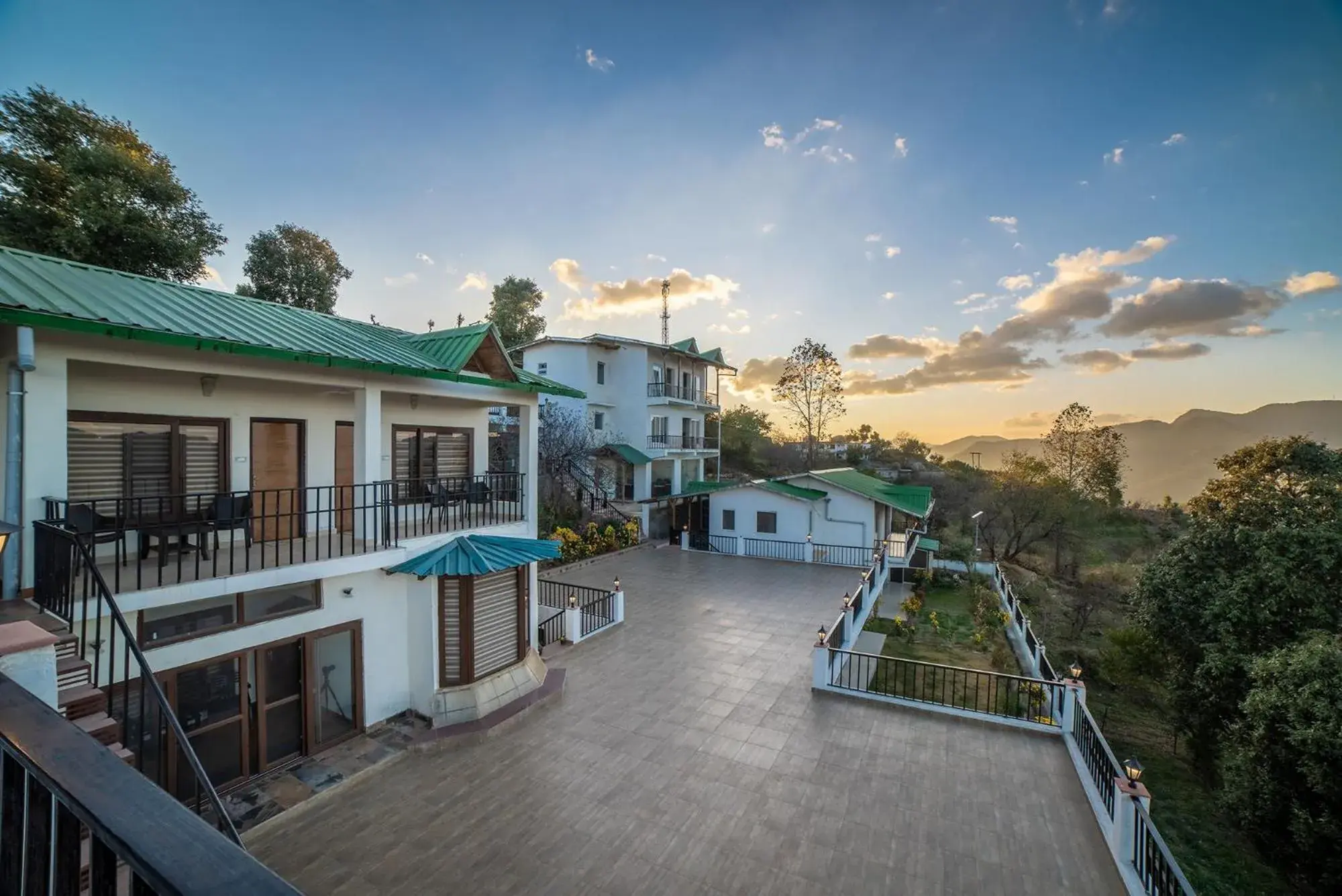 Dhanachuli Retreat Dhanachuli Retreat