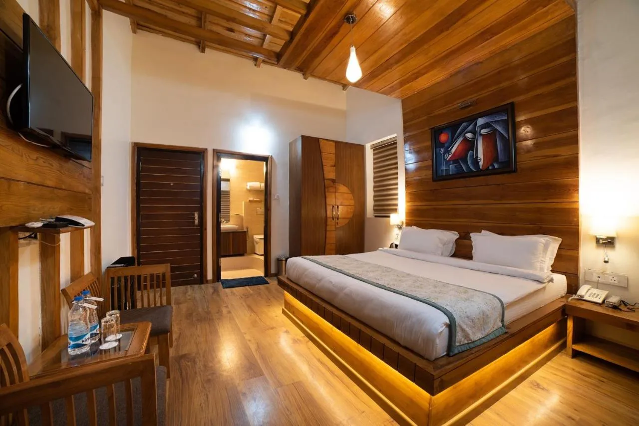 Bedroom, Bed in Dhanachuli Retreat