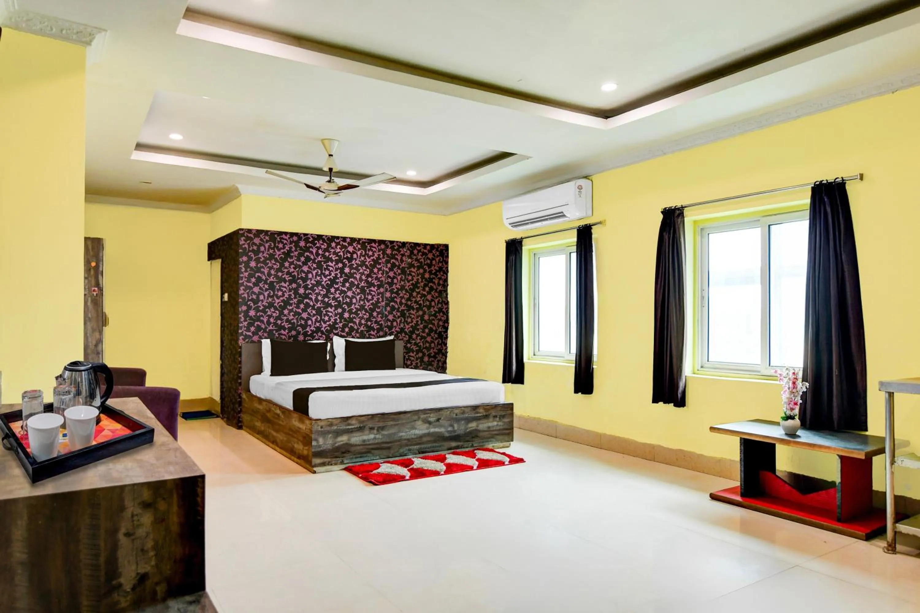 Bedroom, Bed in Super Collection O Tamando Jagannath Temple Formerly Hotel Blue Royal