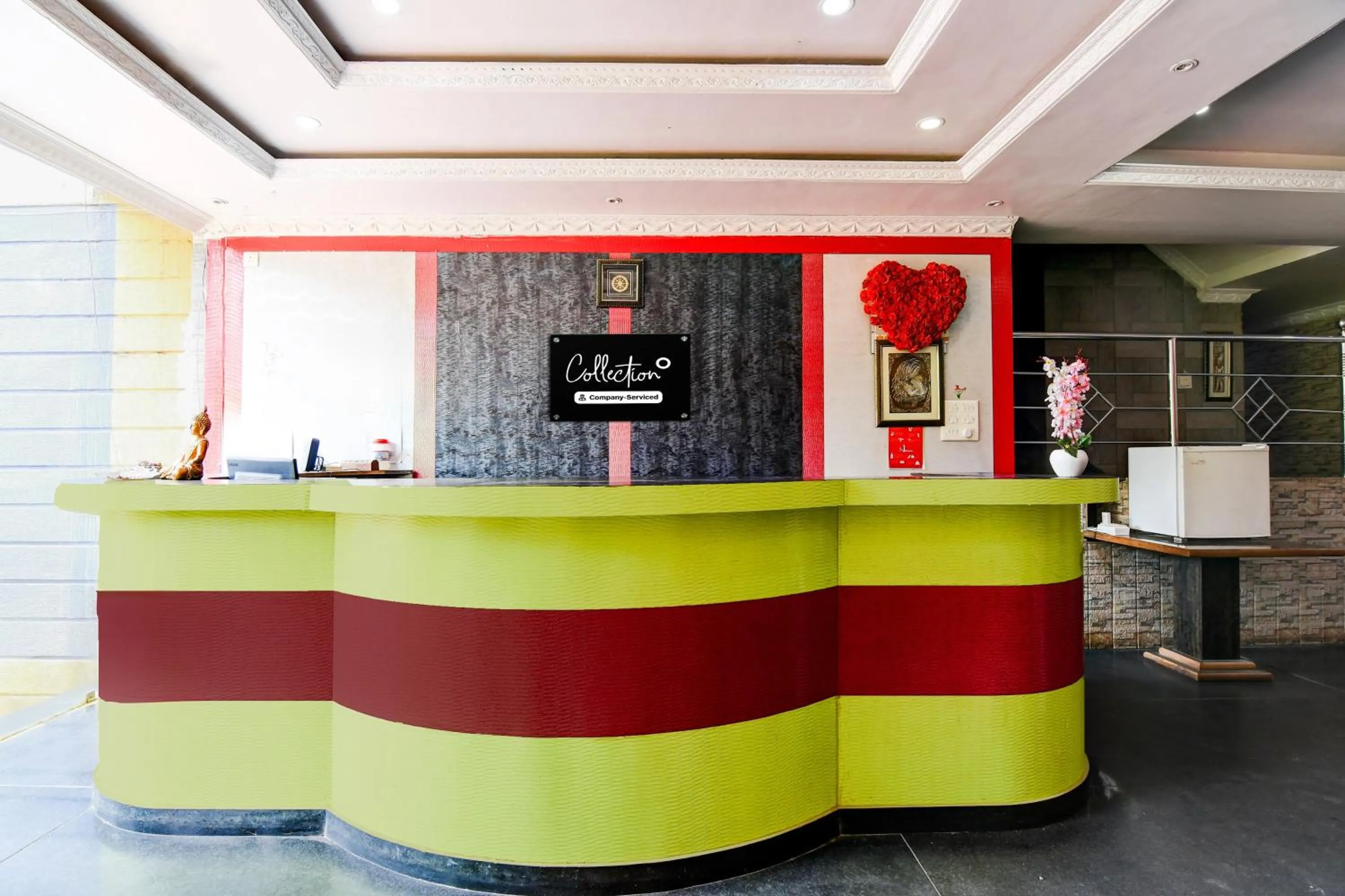 Lobby or reception in Super Collection O Tamando Jagannath Temple Formerly Hotel Blue Royal
