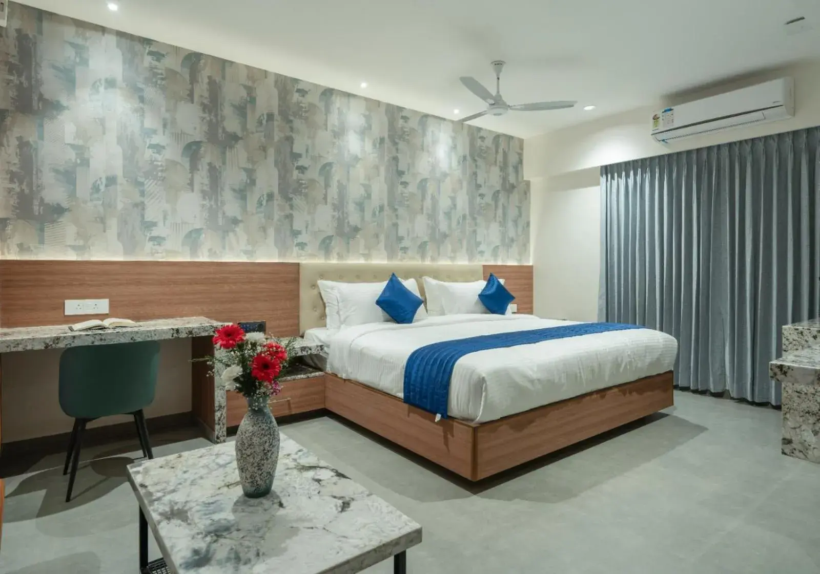 Family Suite - single occupancy in J Square Inn Family Suite - single occupancy in J Square Inn
