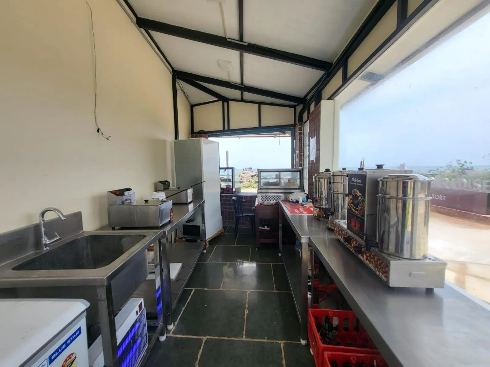 PALM PARADISE Beach Resort