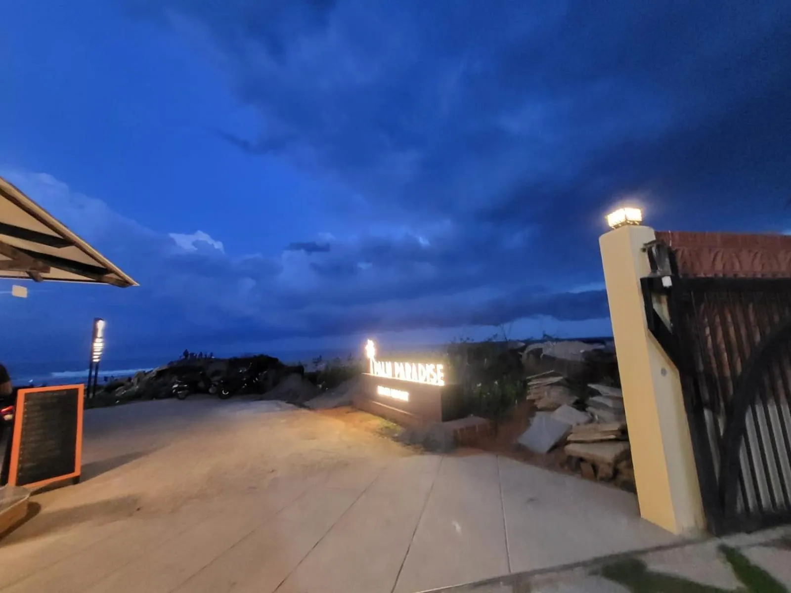 Beach in PALM PARADISE Beach Resort