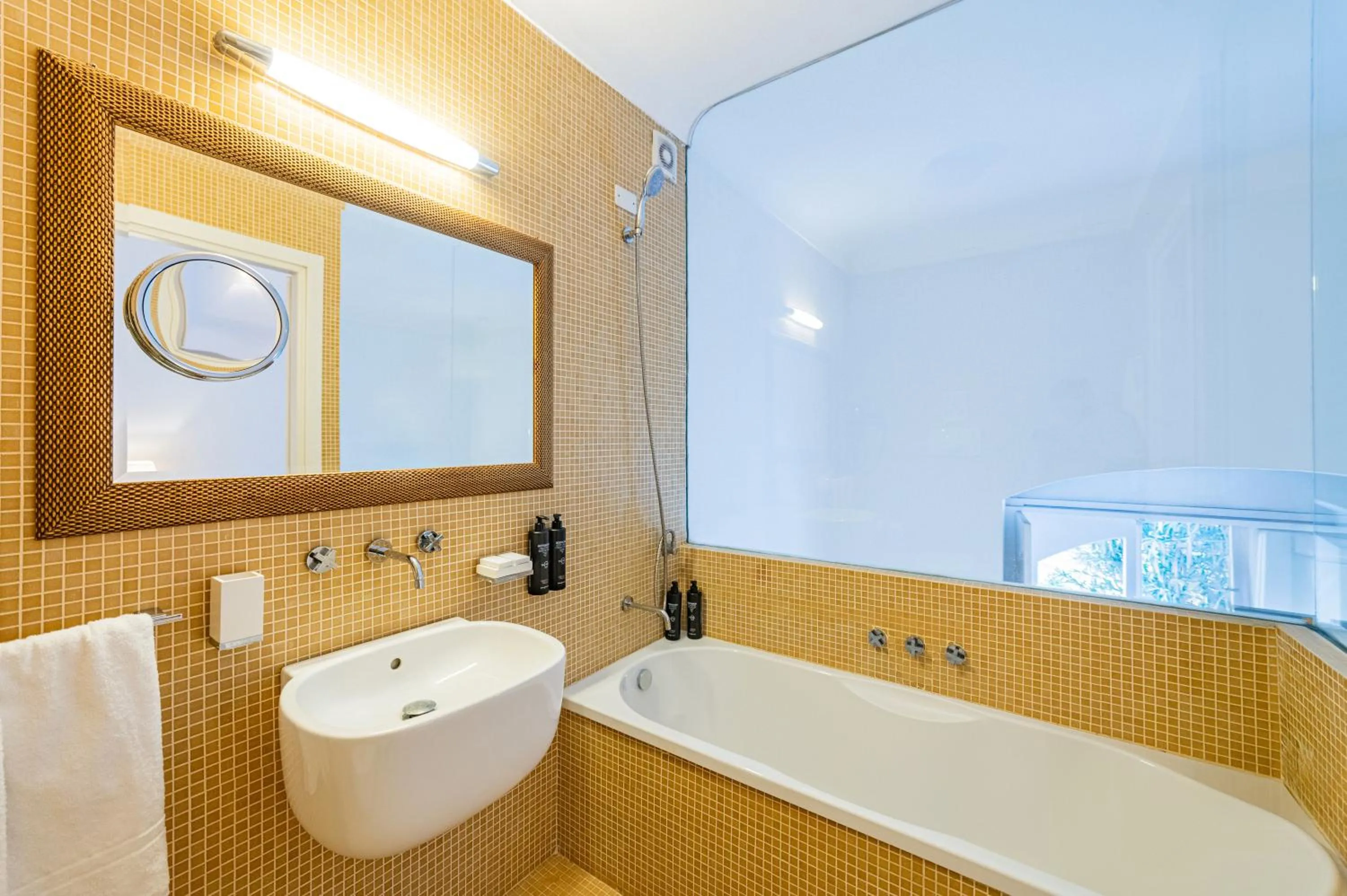 Shower in Hotel Palazzo Cavalieri