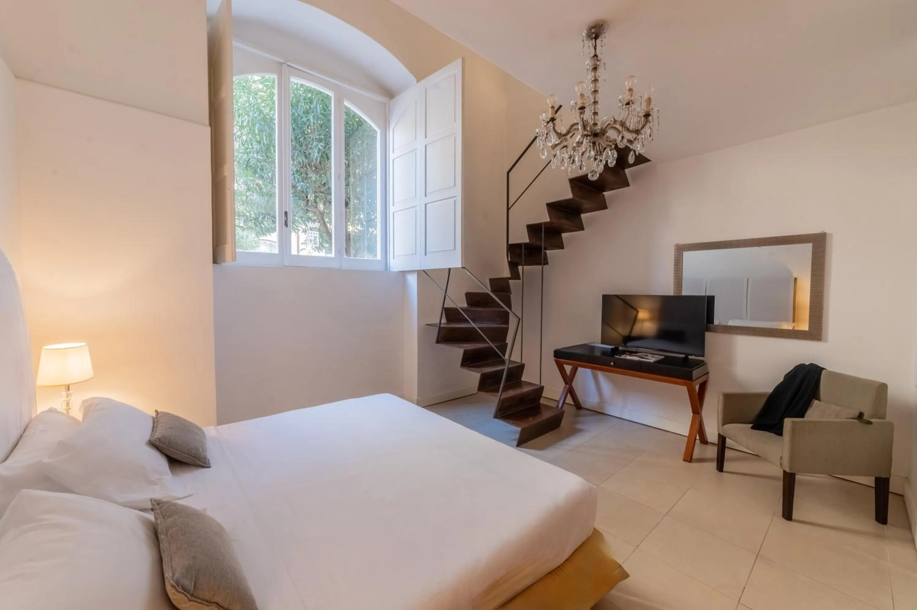 Bed in Hotel Palazzo Cavalieri