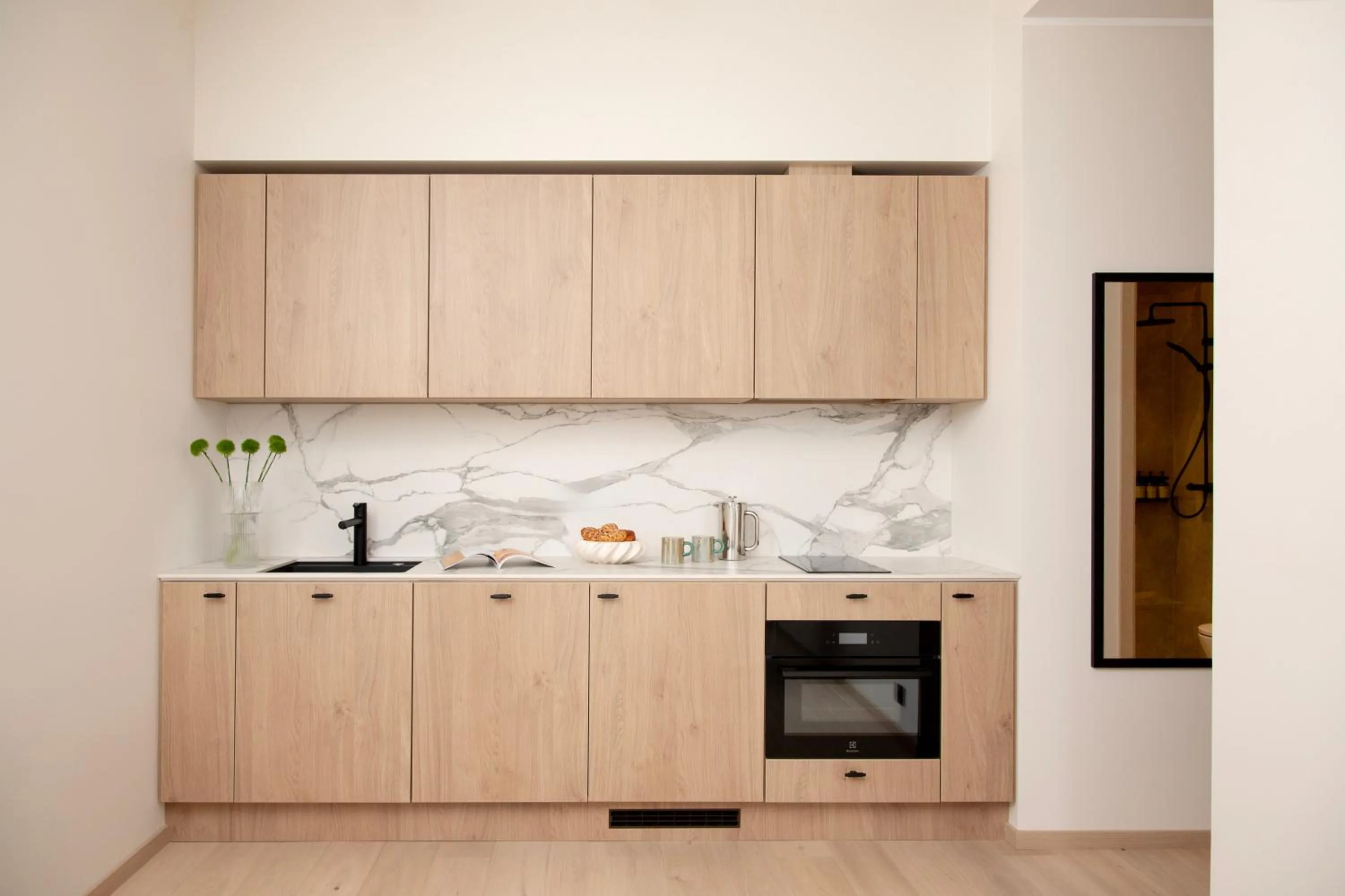 Kitchen or kitchenette in Bob W Tallinn Kesklinn