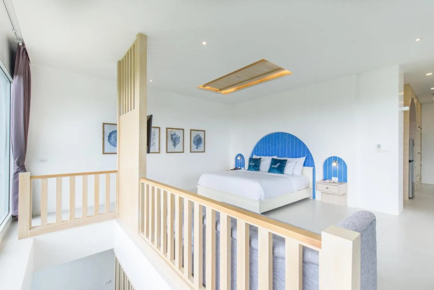 Bed in Costa Village Jacuzzi Bangsaray