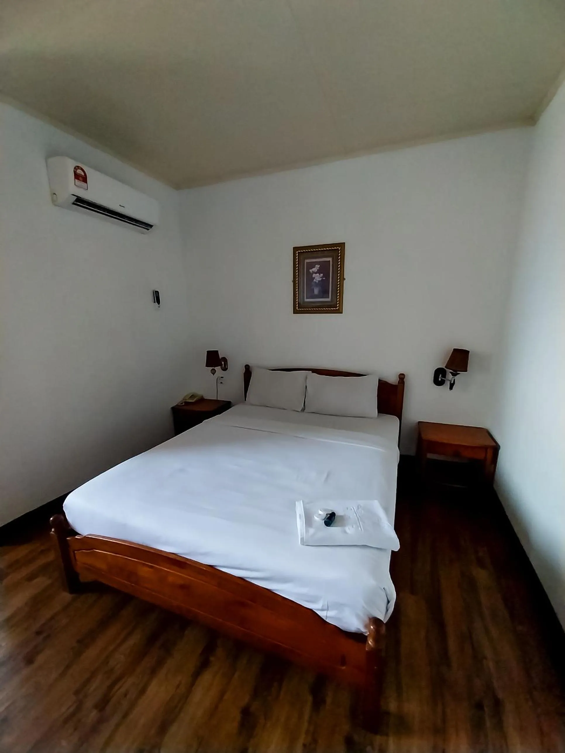 Bed in Hotel Holiday Park