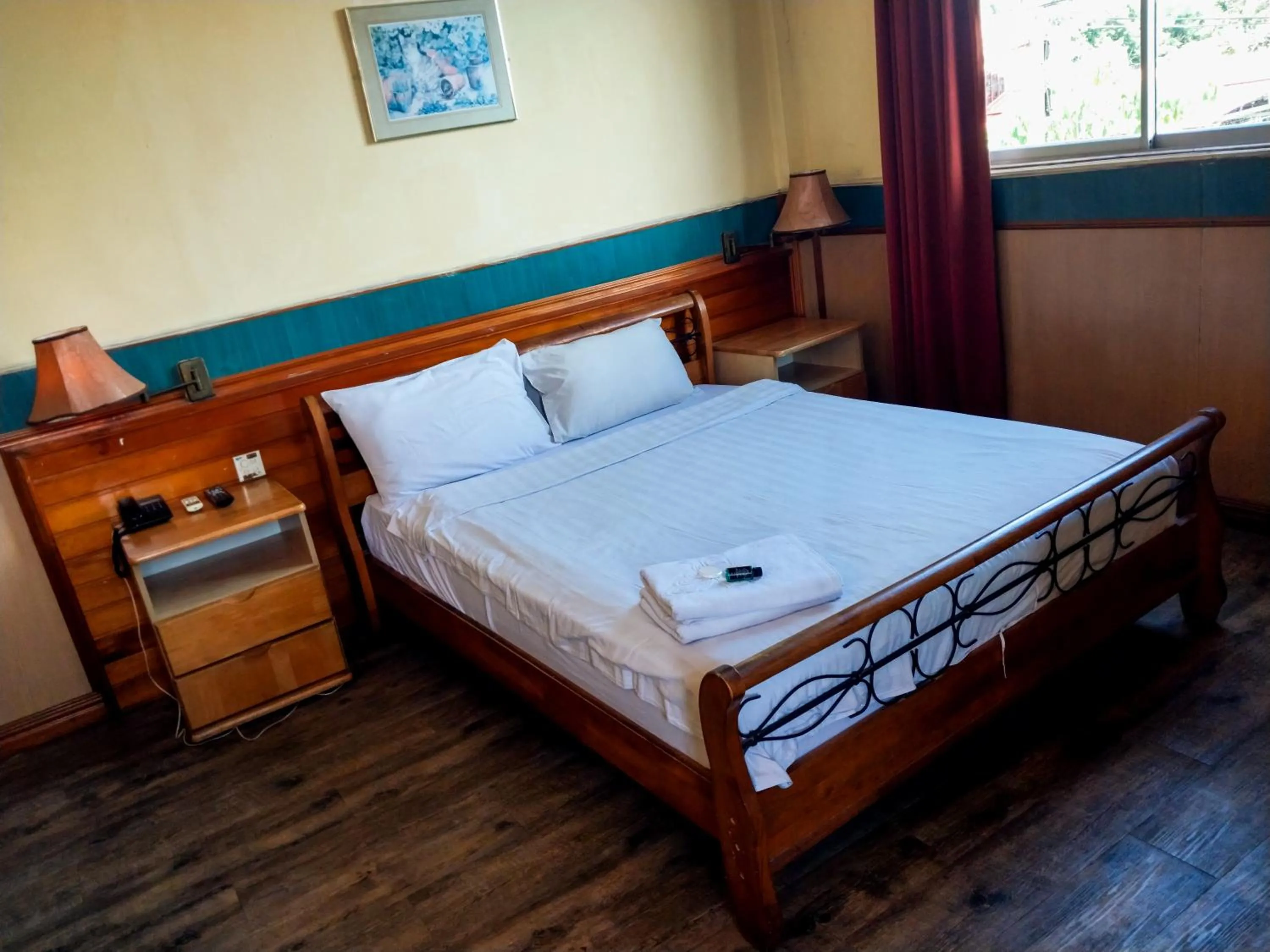 Bed in Hotel Holiday Park