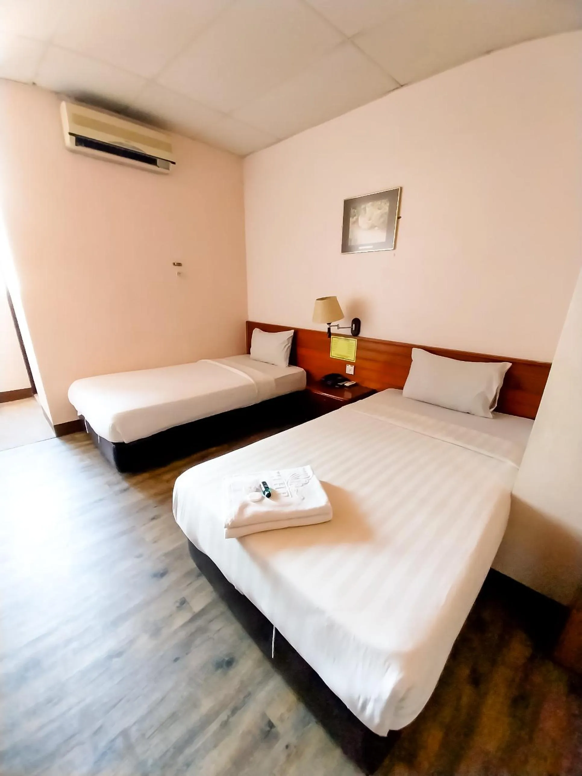 Bed in Hotel Holiday Park