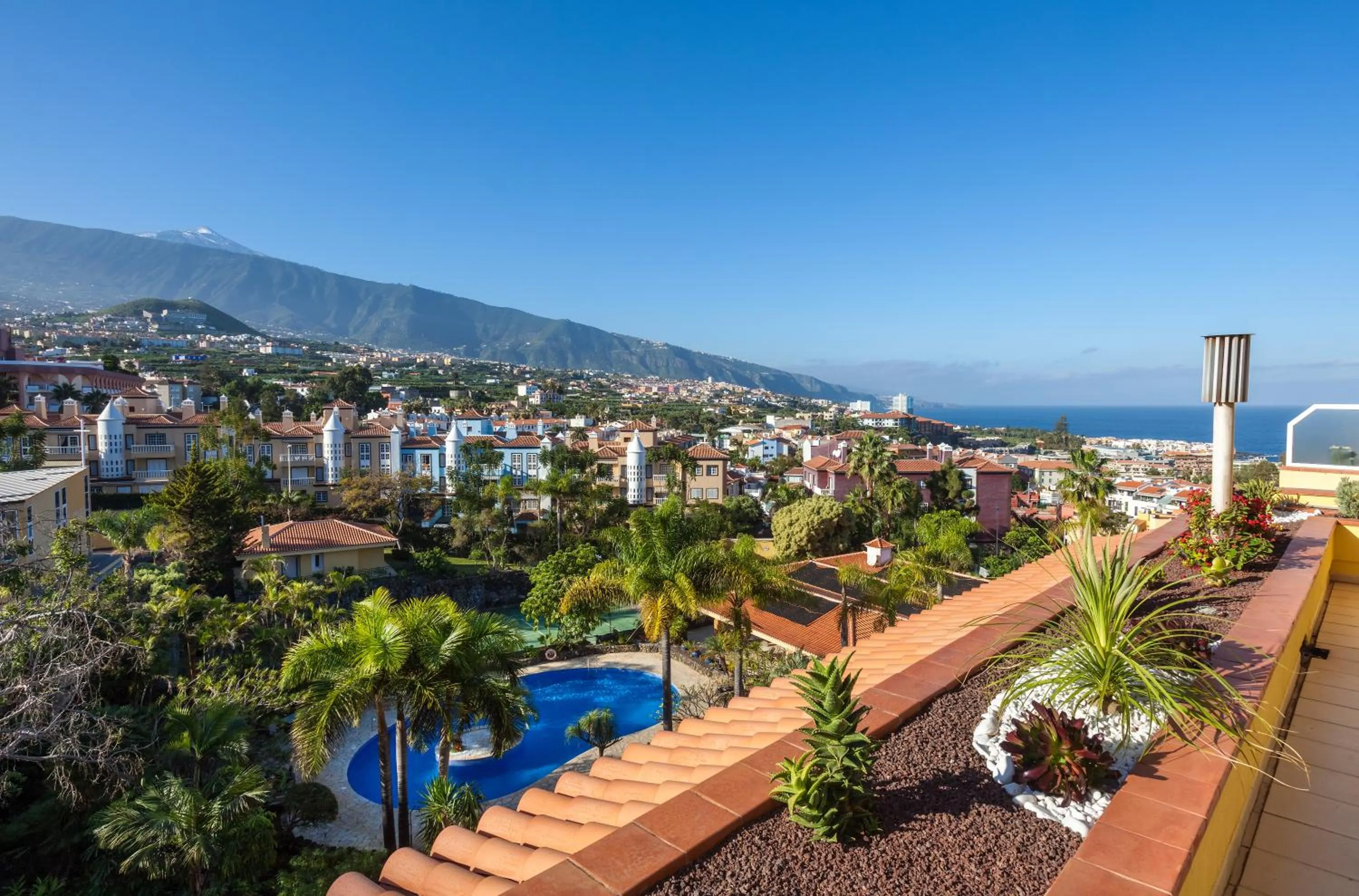 Balcony/Terrace in Apartamentos Tigaiga Suites