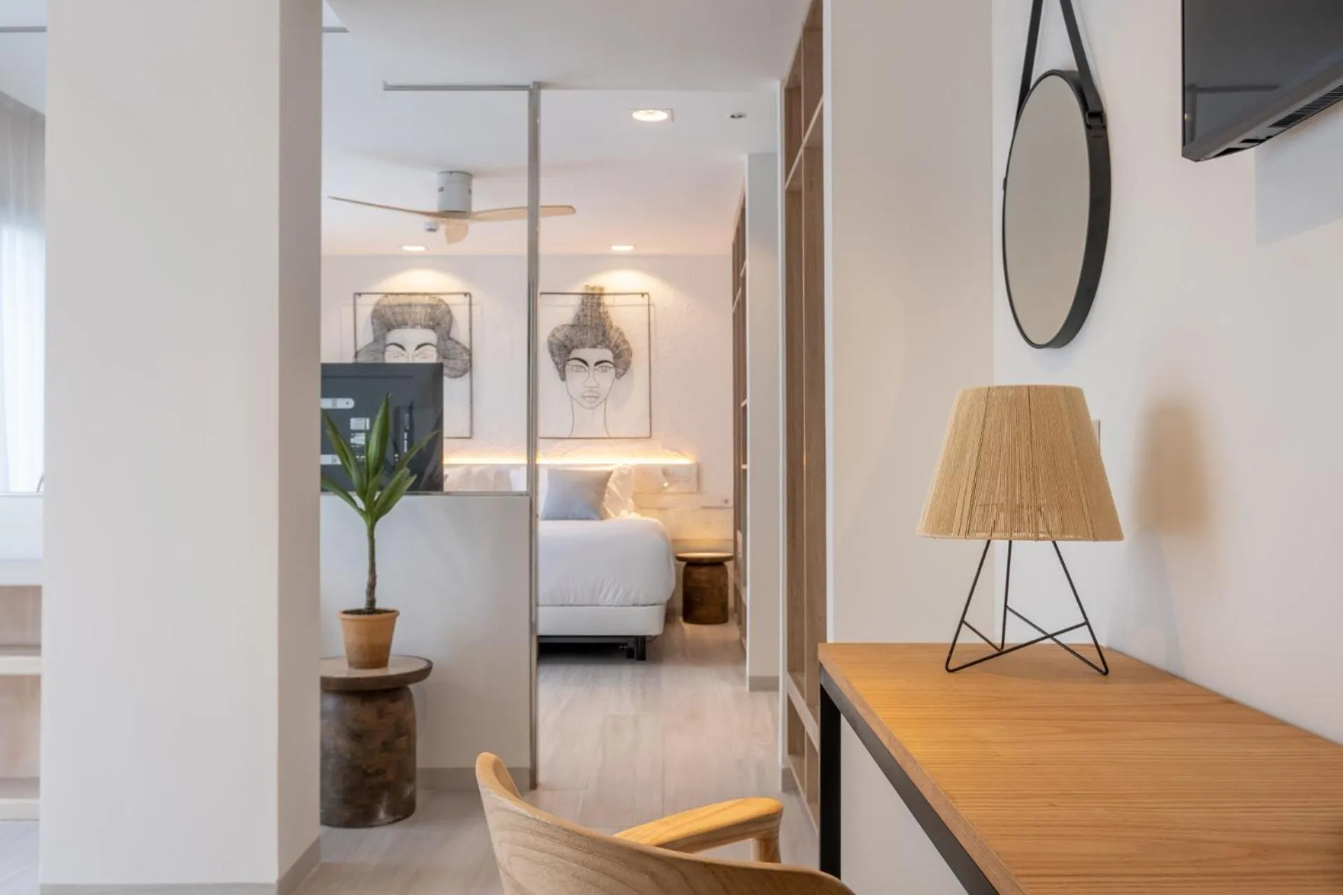 Photo of the whole room in Hotel Cetina Cabo de Palos Puerto