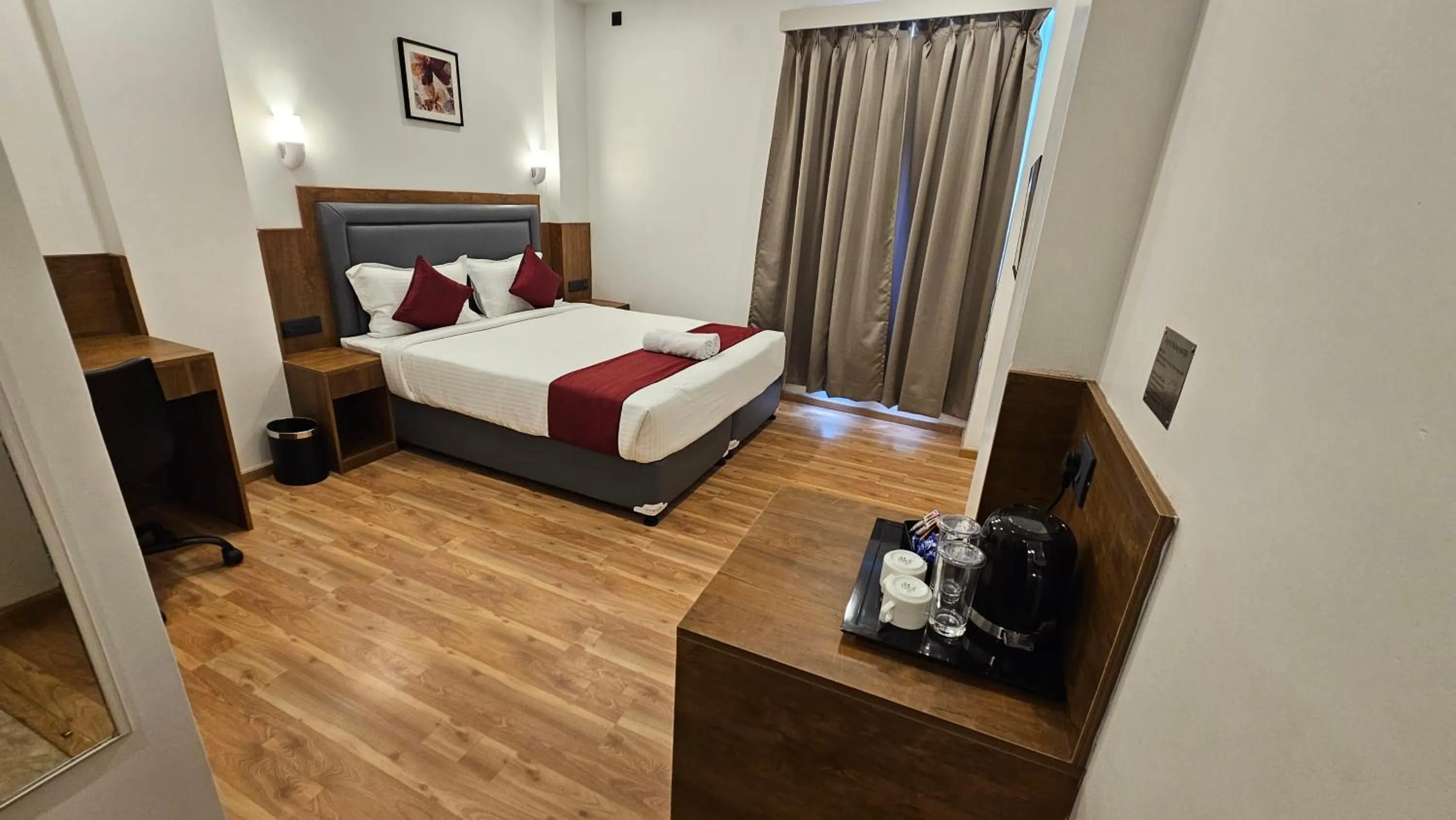 Bed in INDIANA HILLS