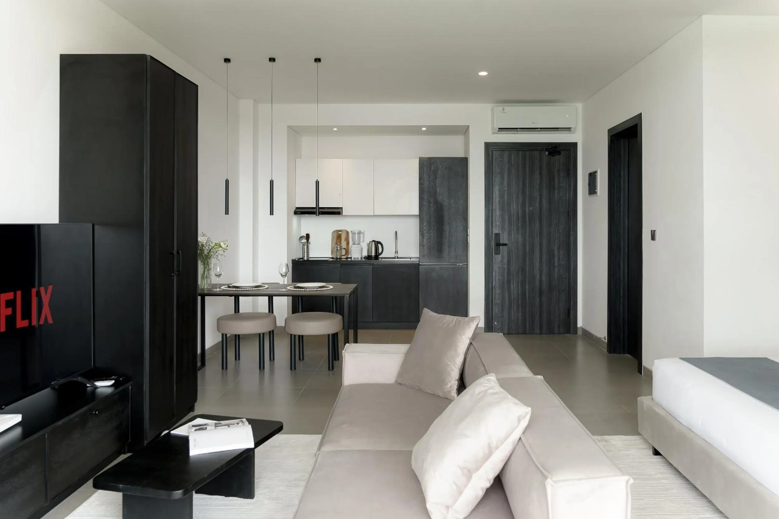 TV and multimedia in Sunny Aparts 1