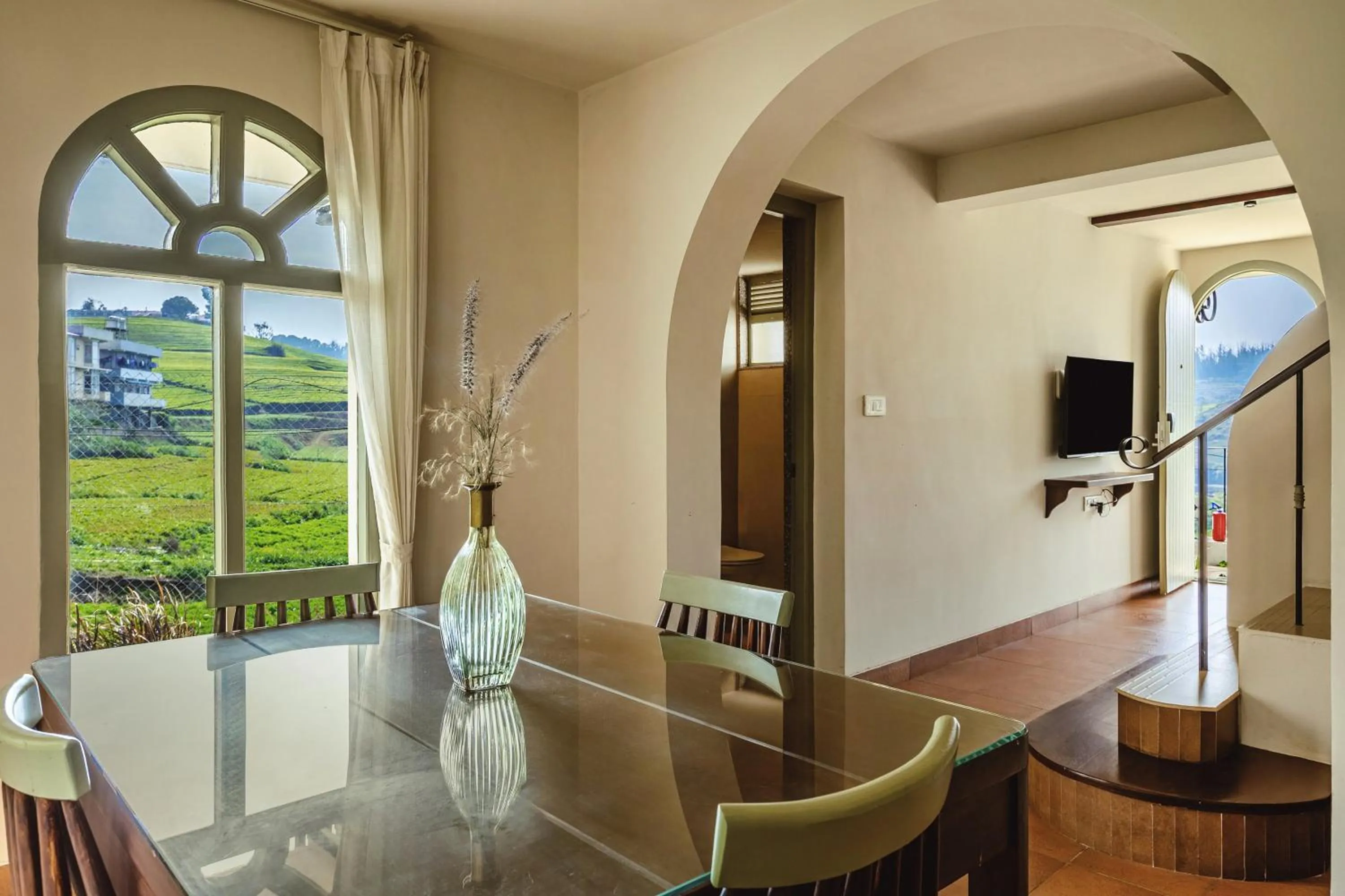 Dining area in Mango Hill Shola Ooty