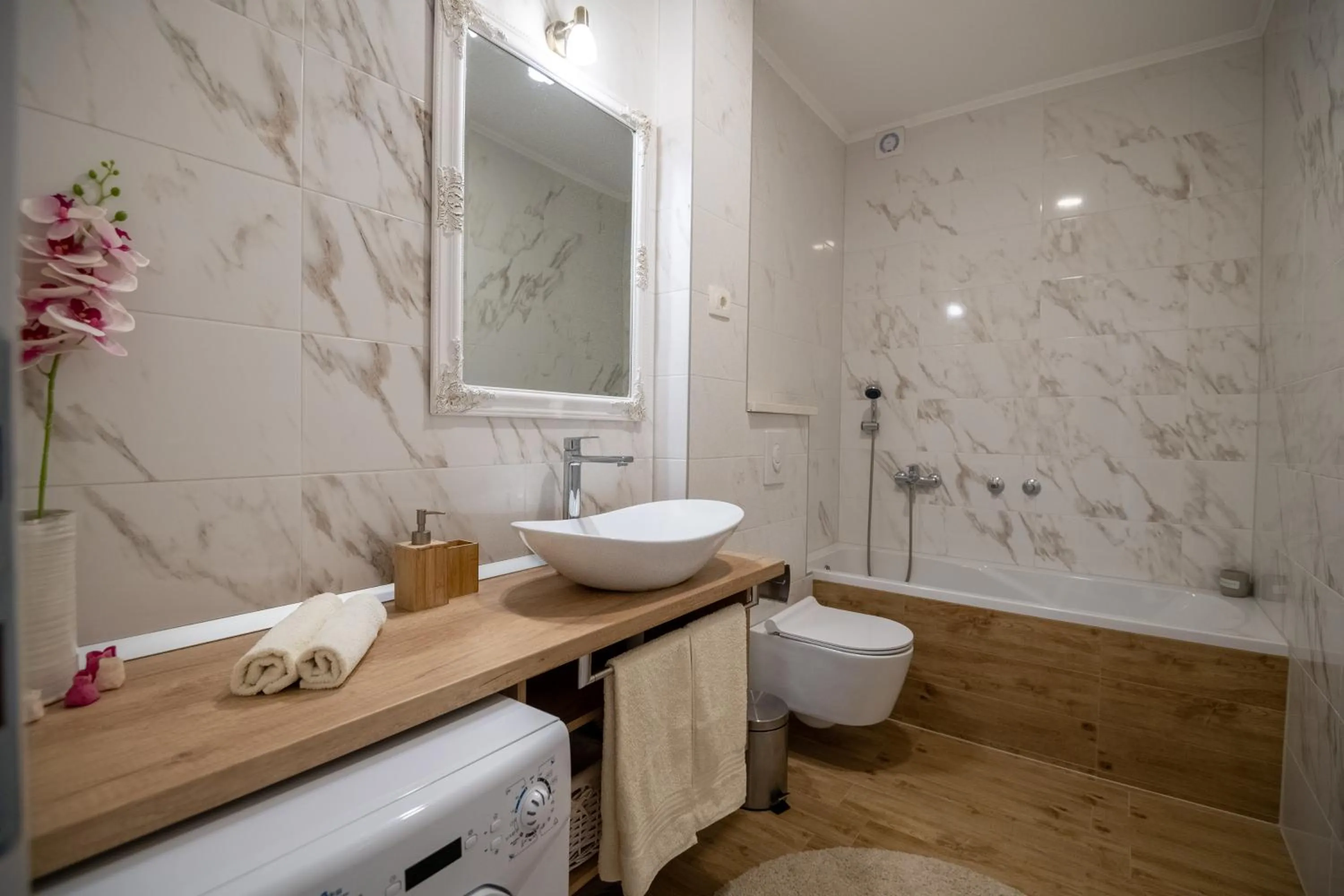 Toilet in Villa Gabriel with pool, sauna, jacuzzi