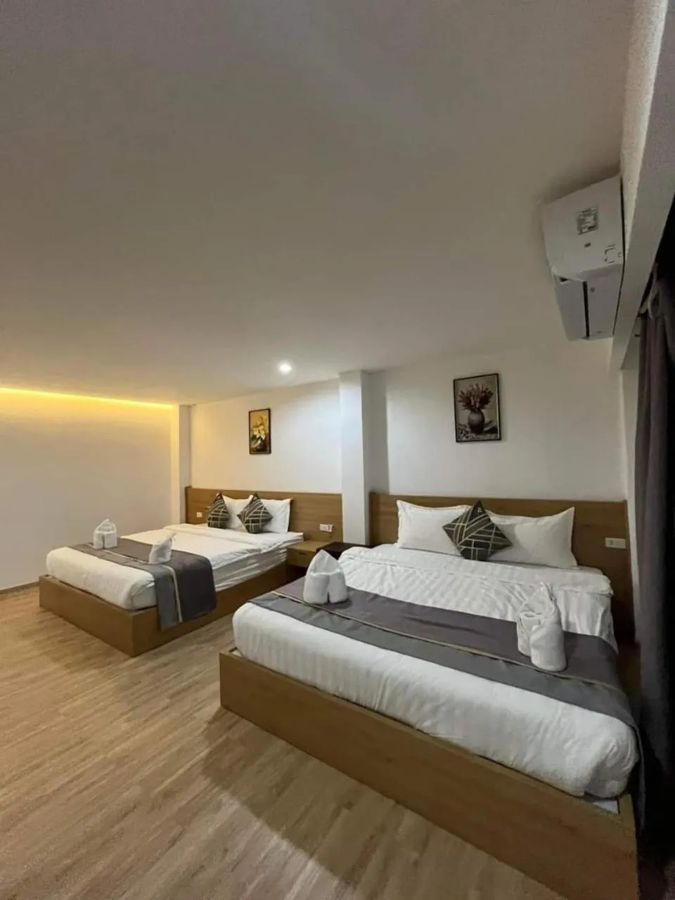 Bed in Remember Vangvieng Hotel