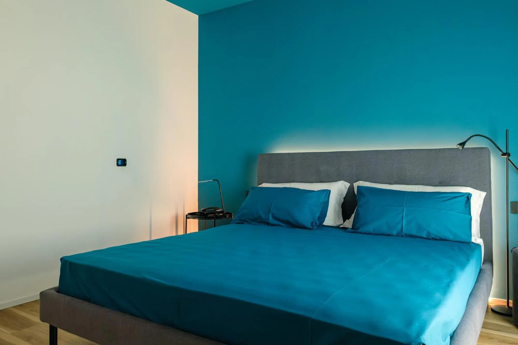 Bedroom, Bed in Camoma Aparthotel - Suites Apartments