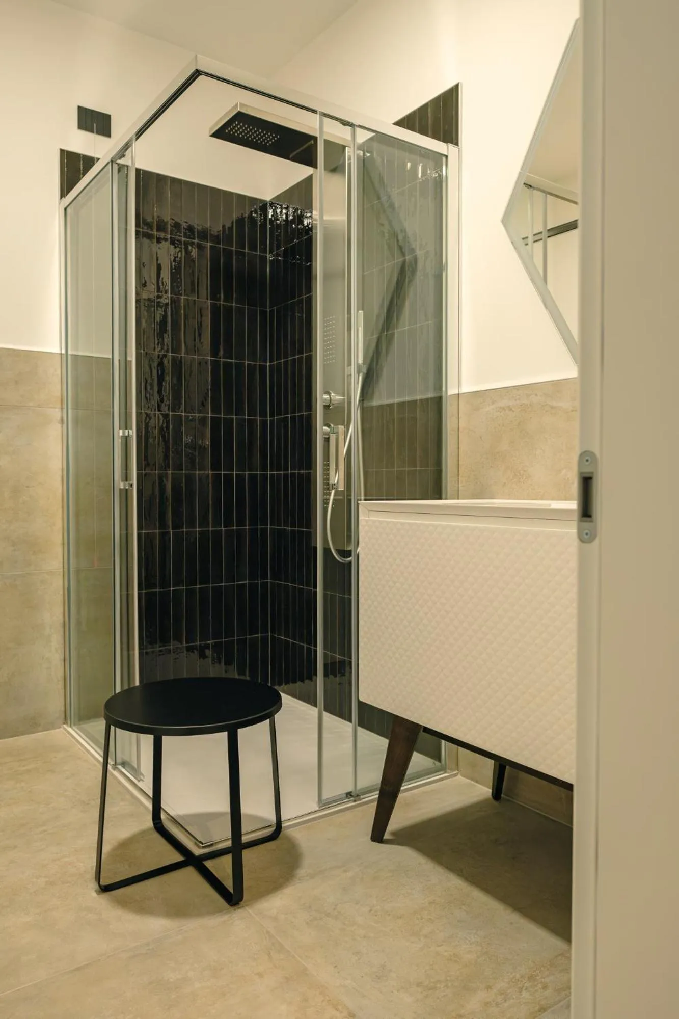 Bathroom in Camoma Aparthotel - Suites Apartments