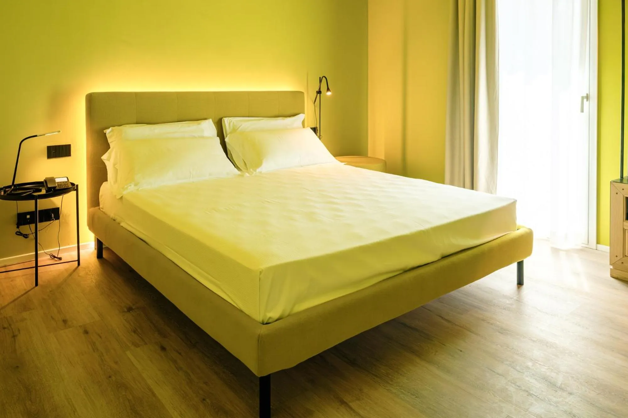 Bedroom, Bed in Camoma Aparthotel - Suites Apartments