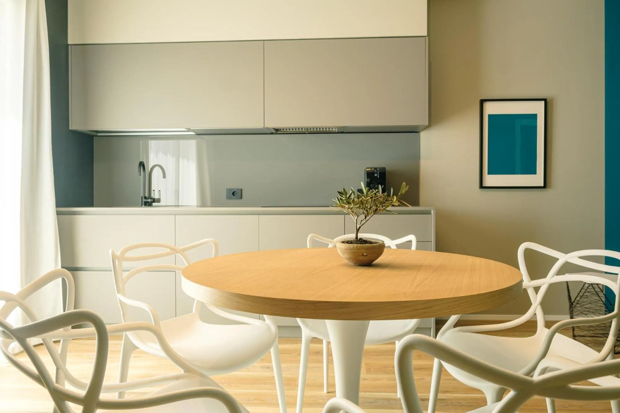 kitchen in Camoma Aparthotel - Suites Apartments