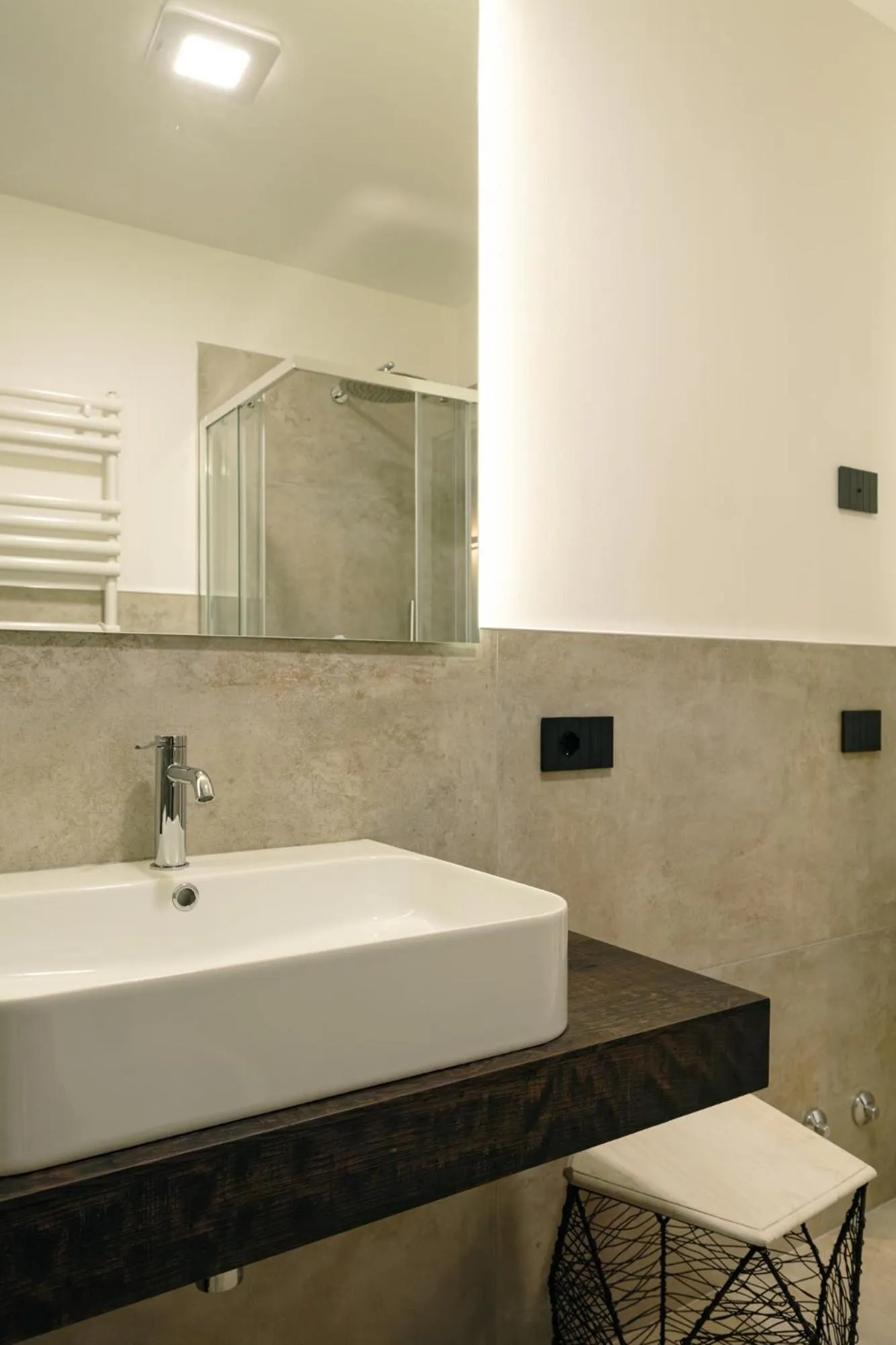 Bathroom in Camoma Aparthotel - Suites Apartments