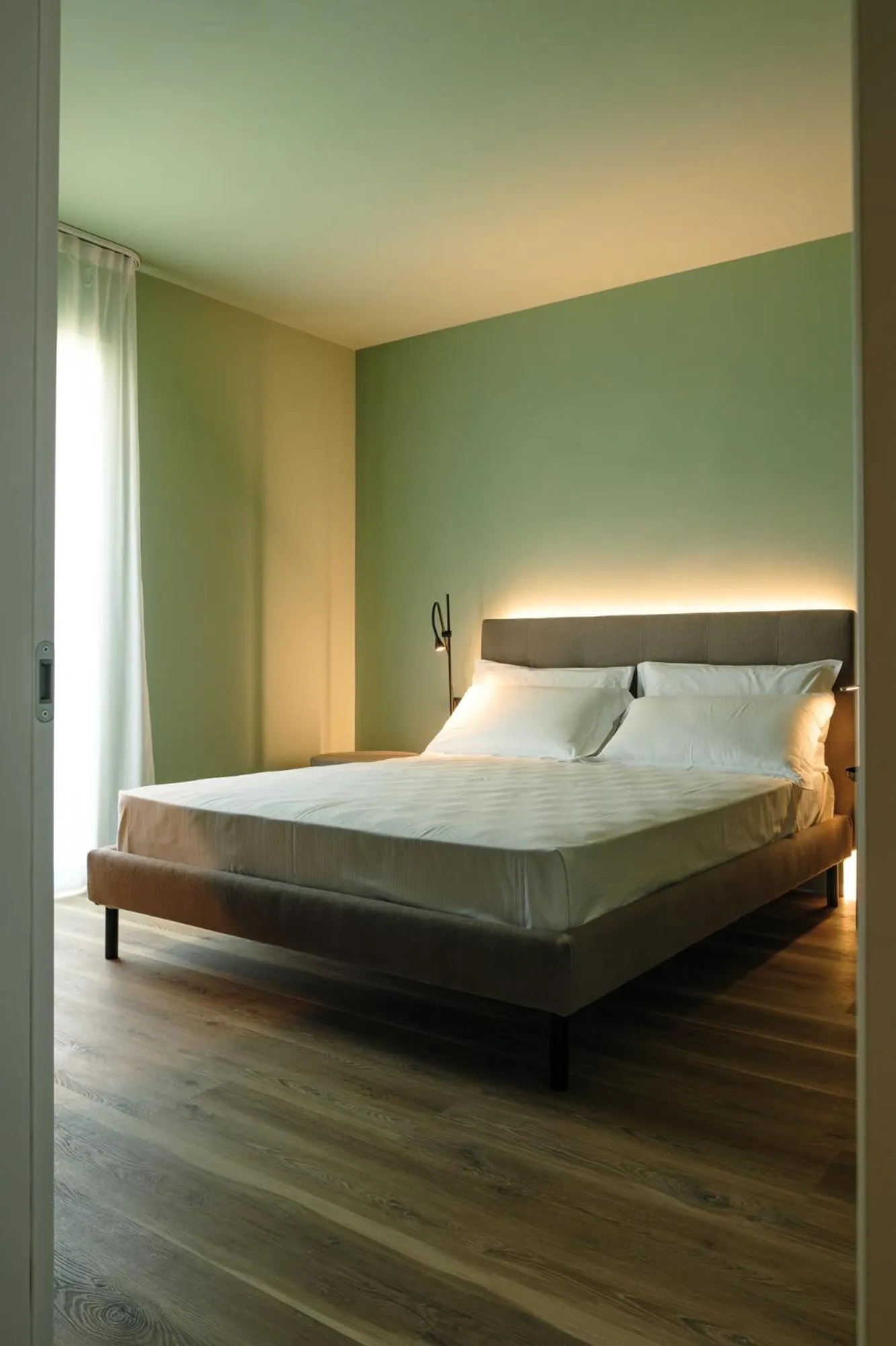 Bedroom, Bed in Camoma Aparthotel - Suites Apartments