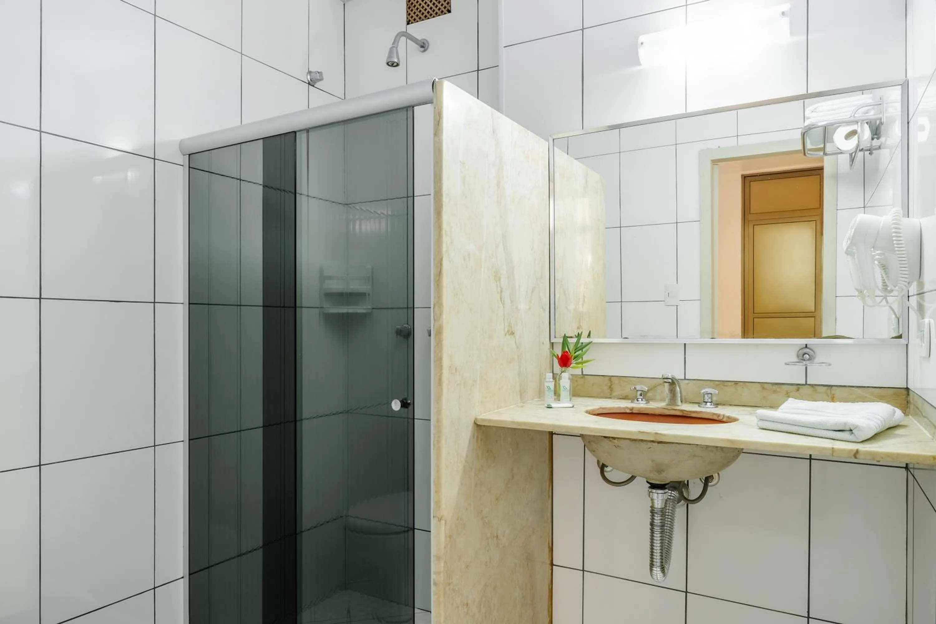 Bathroom in Infinity Copacabana