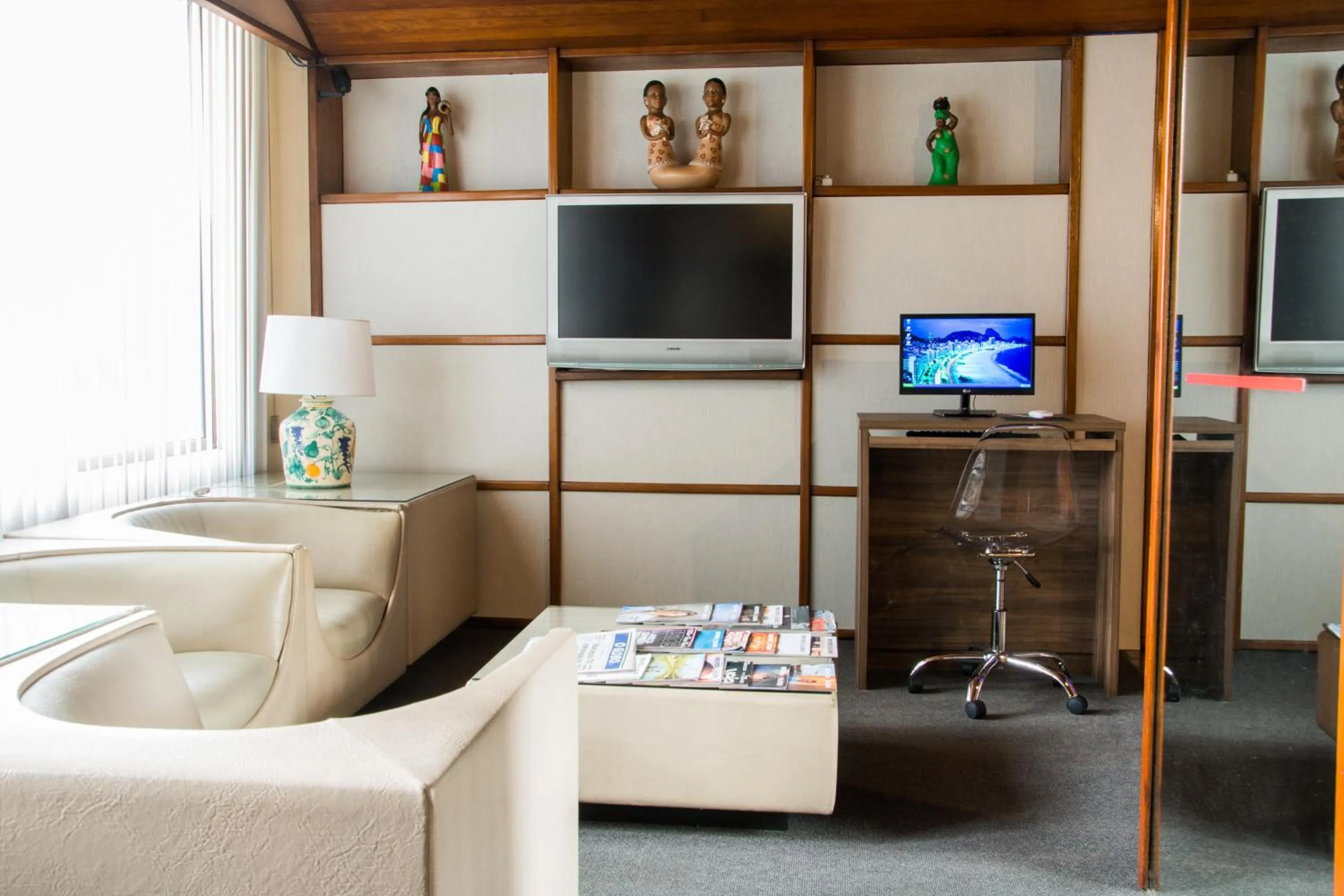 Day in Infinity Copacabana