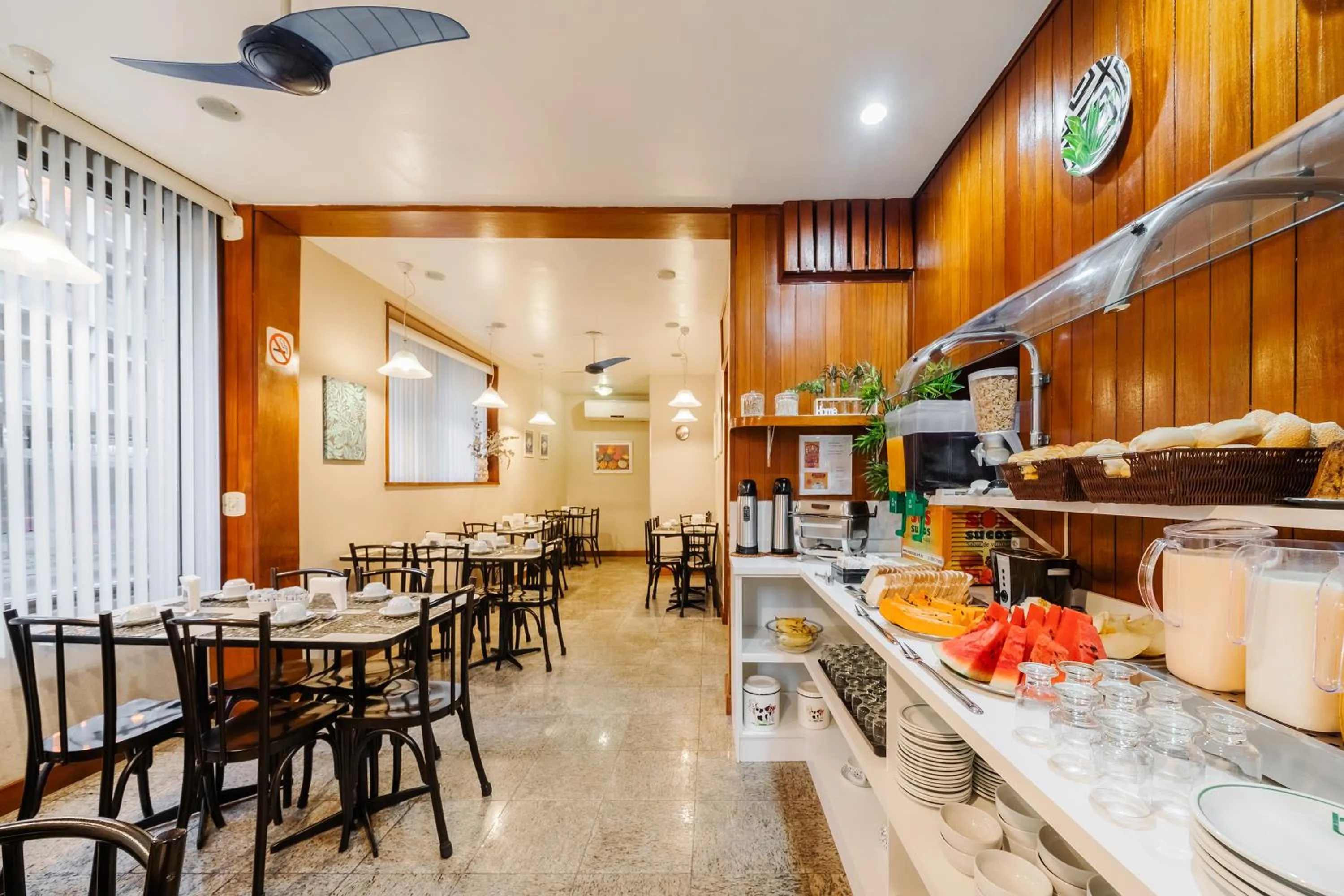 Breakfast in Infinity Copacabana