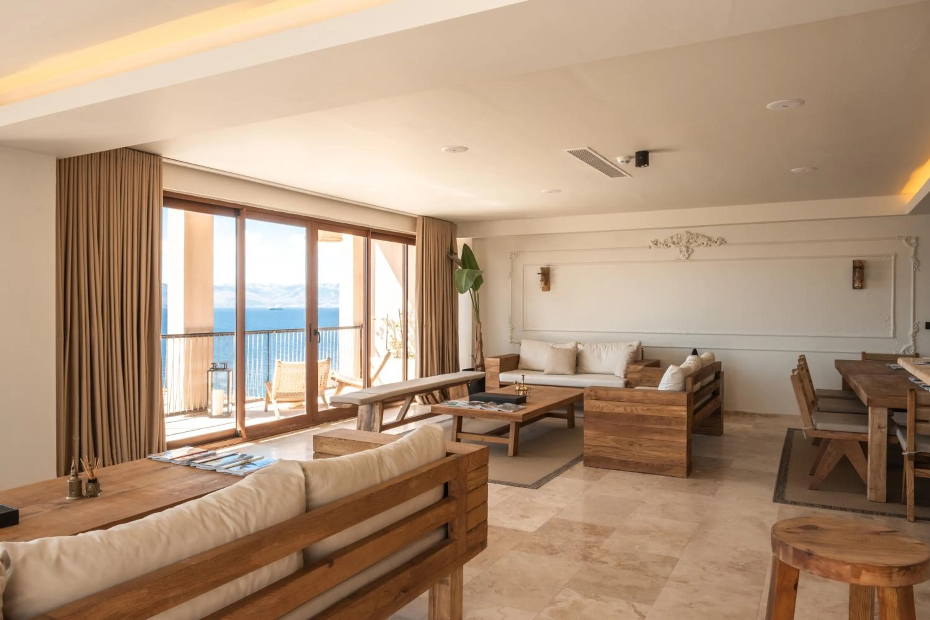 Lobby or reception in The Local House Ayasaranda