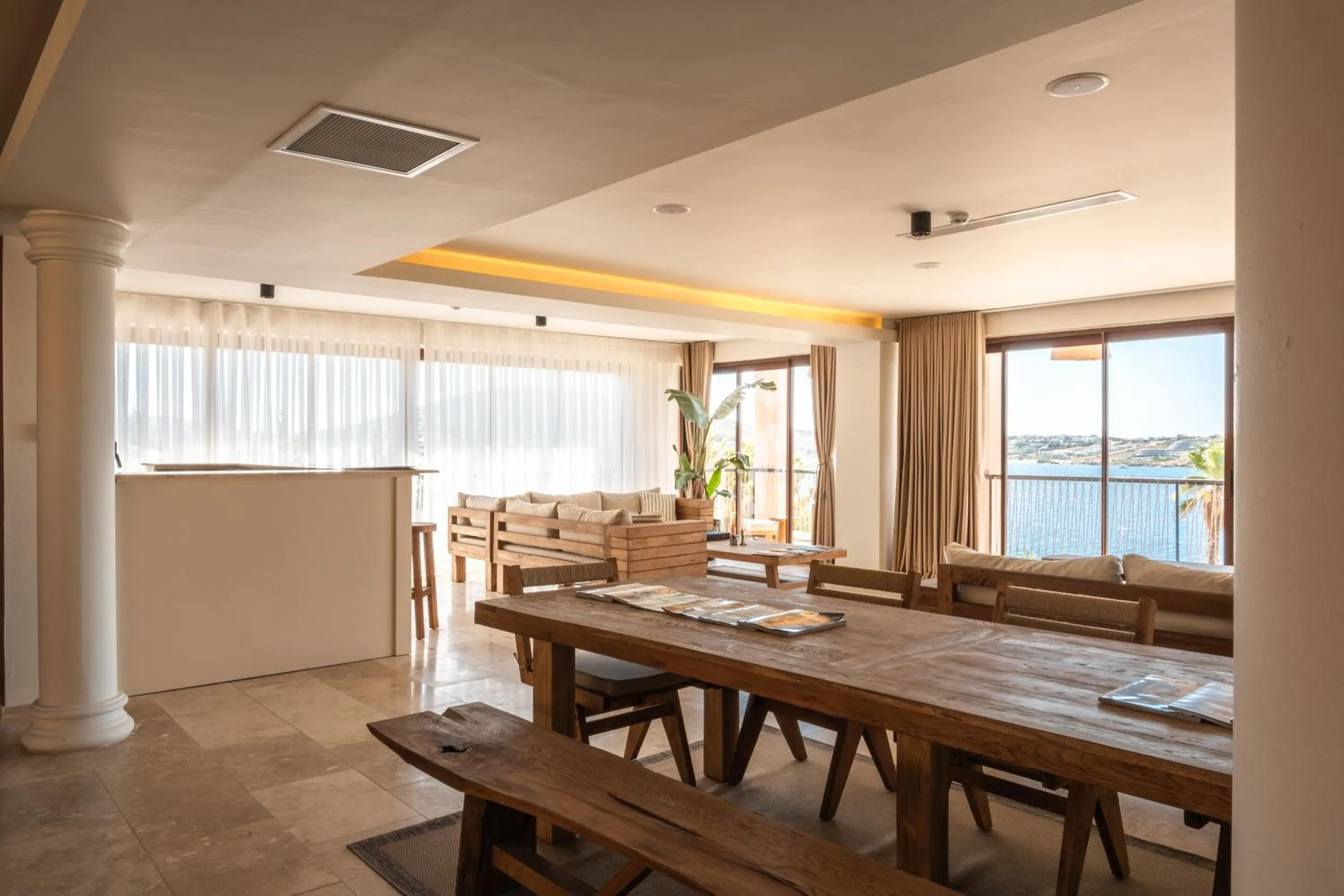 Lobby or reception in The Local House Ayasaranda