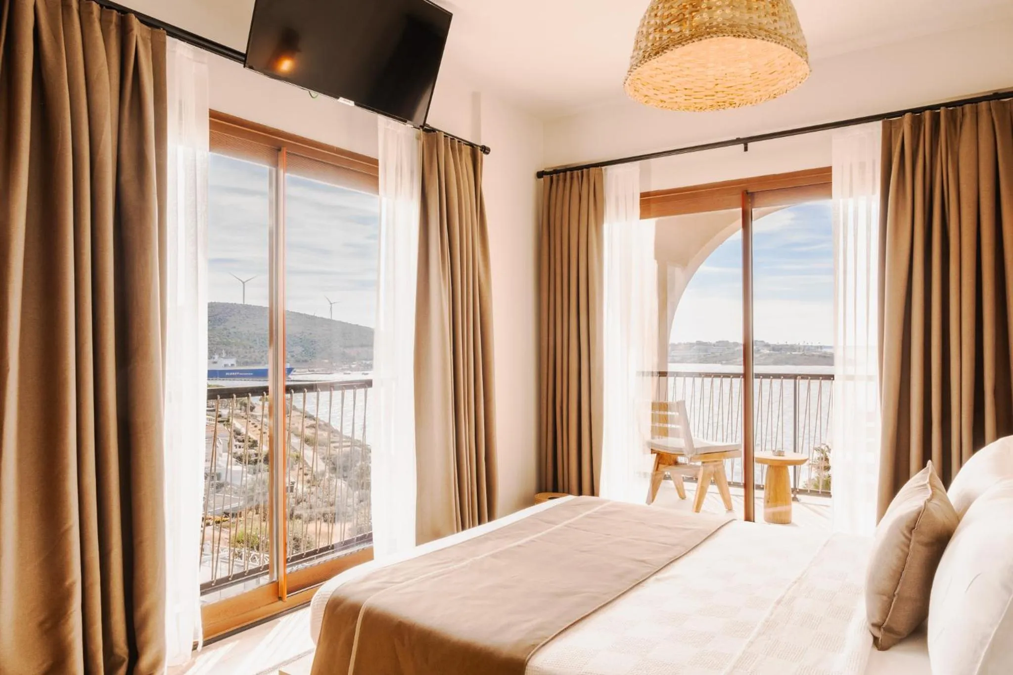 Bedroom in The Local House Ayasaranda