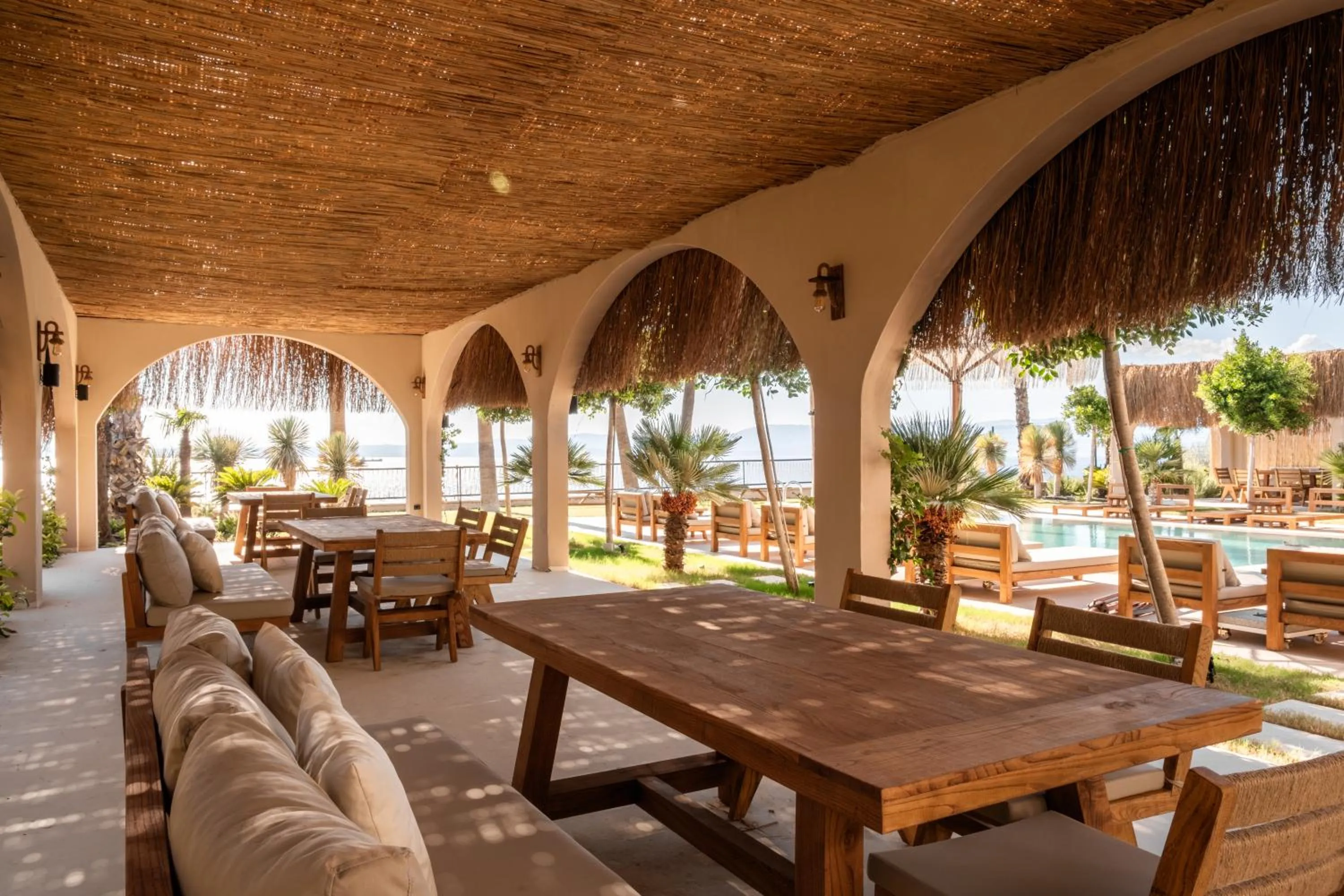 Restaurant/places to eat in The Local House Ayasaranda