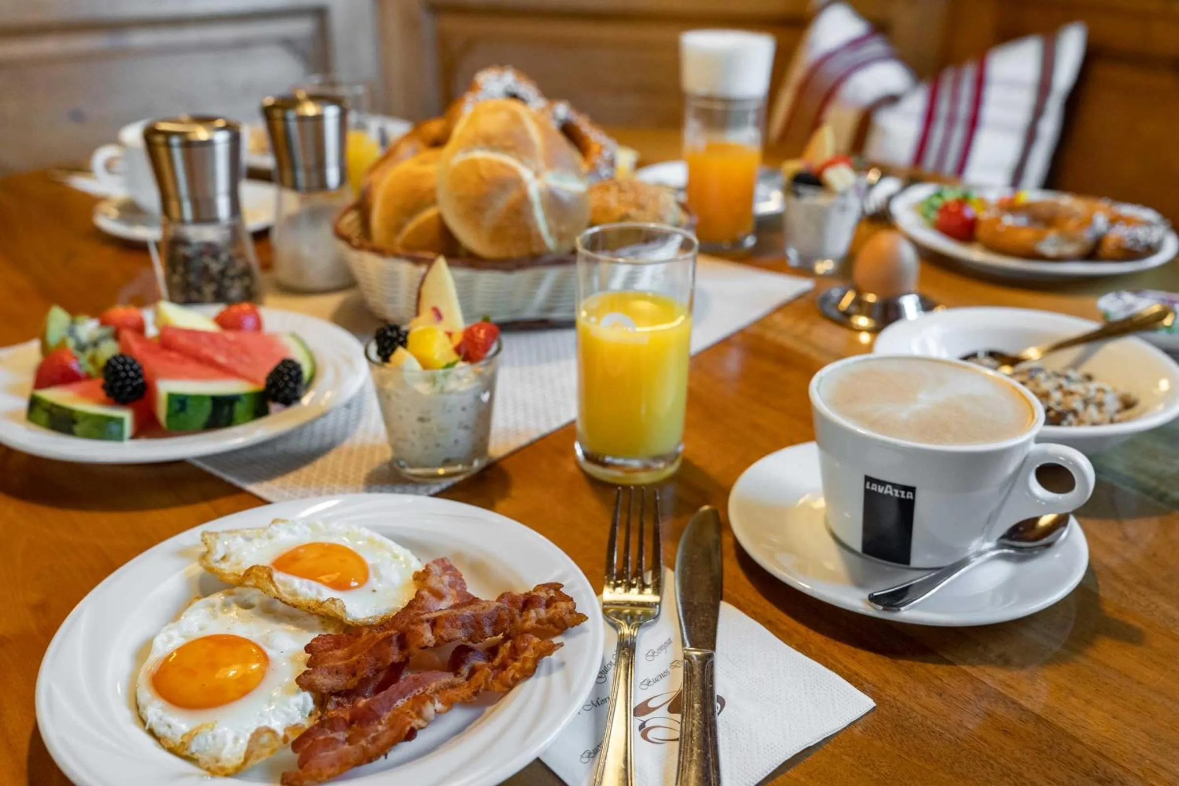 Breakfast in Landgasthof zum Erdinger Weissbräu