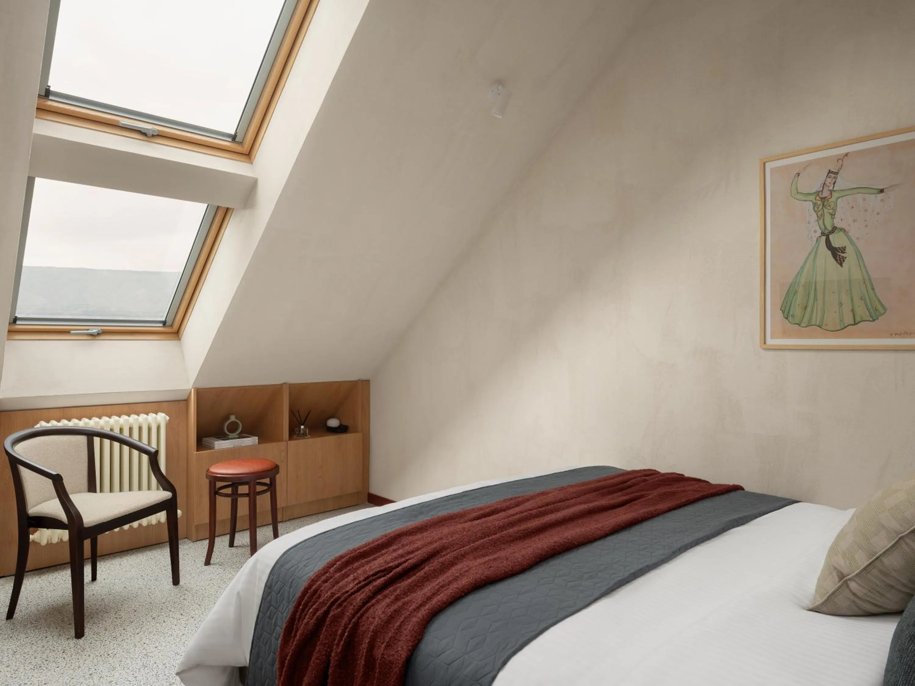 Bed in Apart-In Georgia