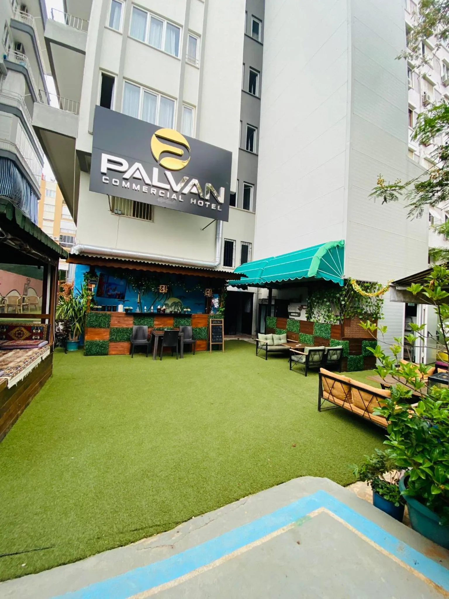 Property building in Palvan Hotel