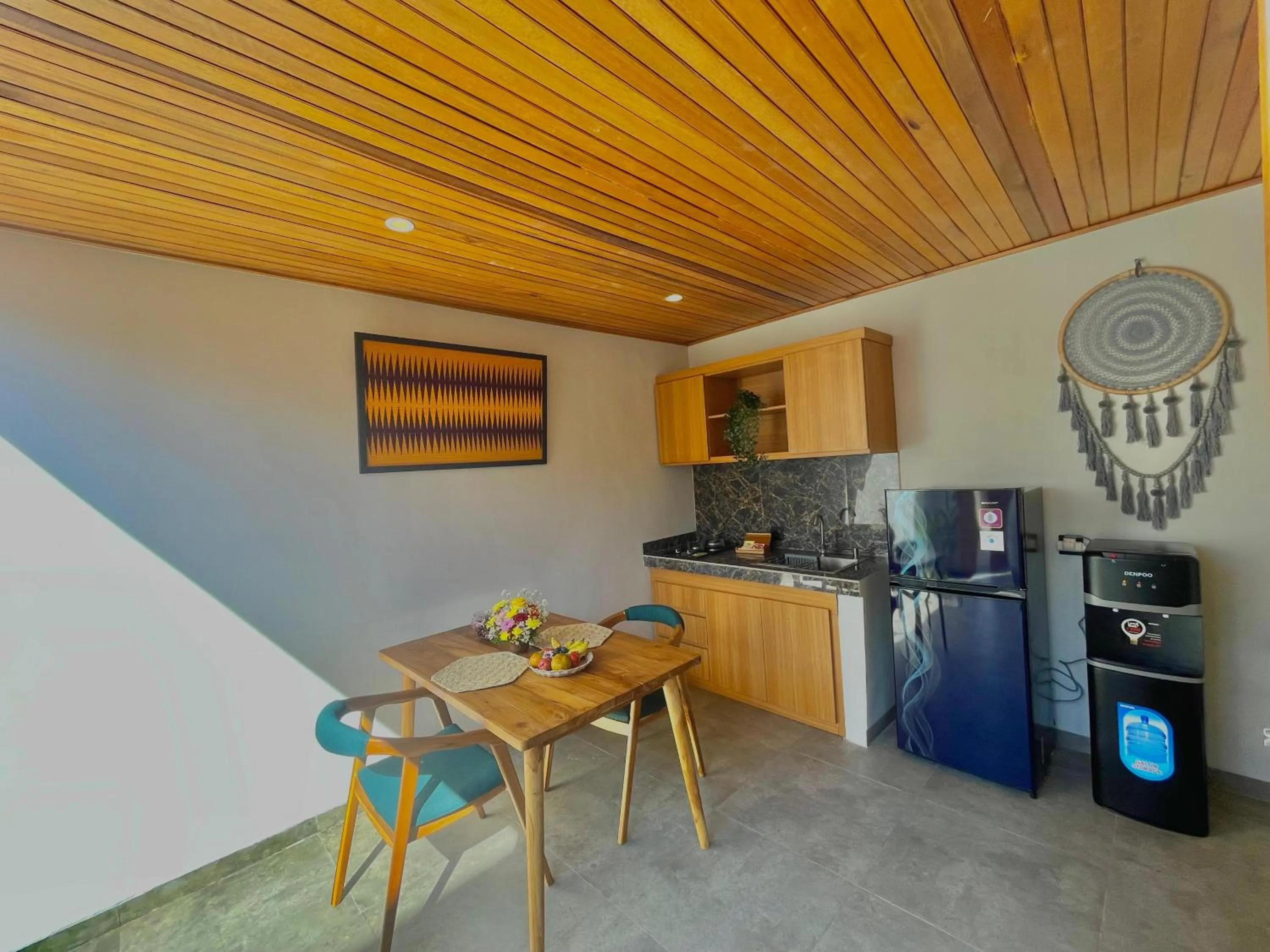 Kitchen or kitchenette in Abian Klumpu Villa & Spa Sanur Bali