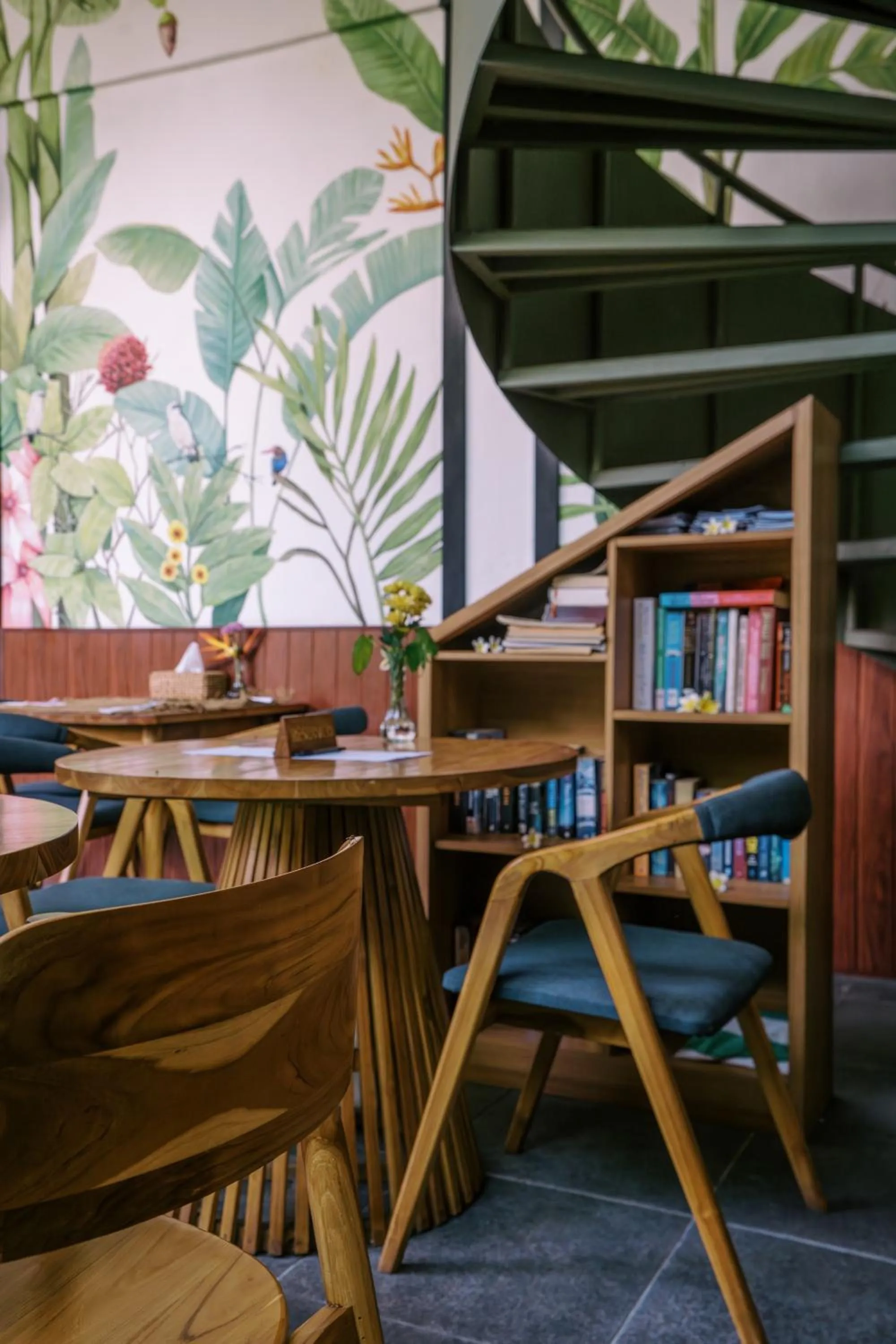 Library in Abian Klumpu Villa & Spa Sanur Bali