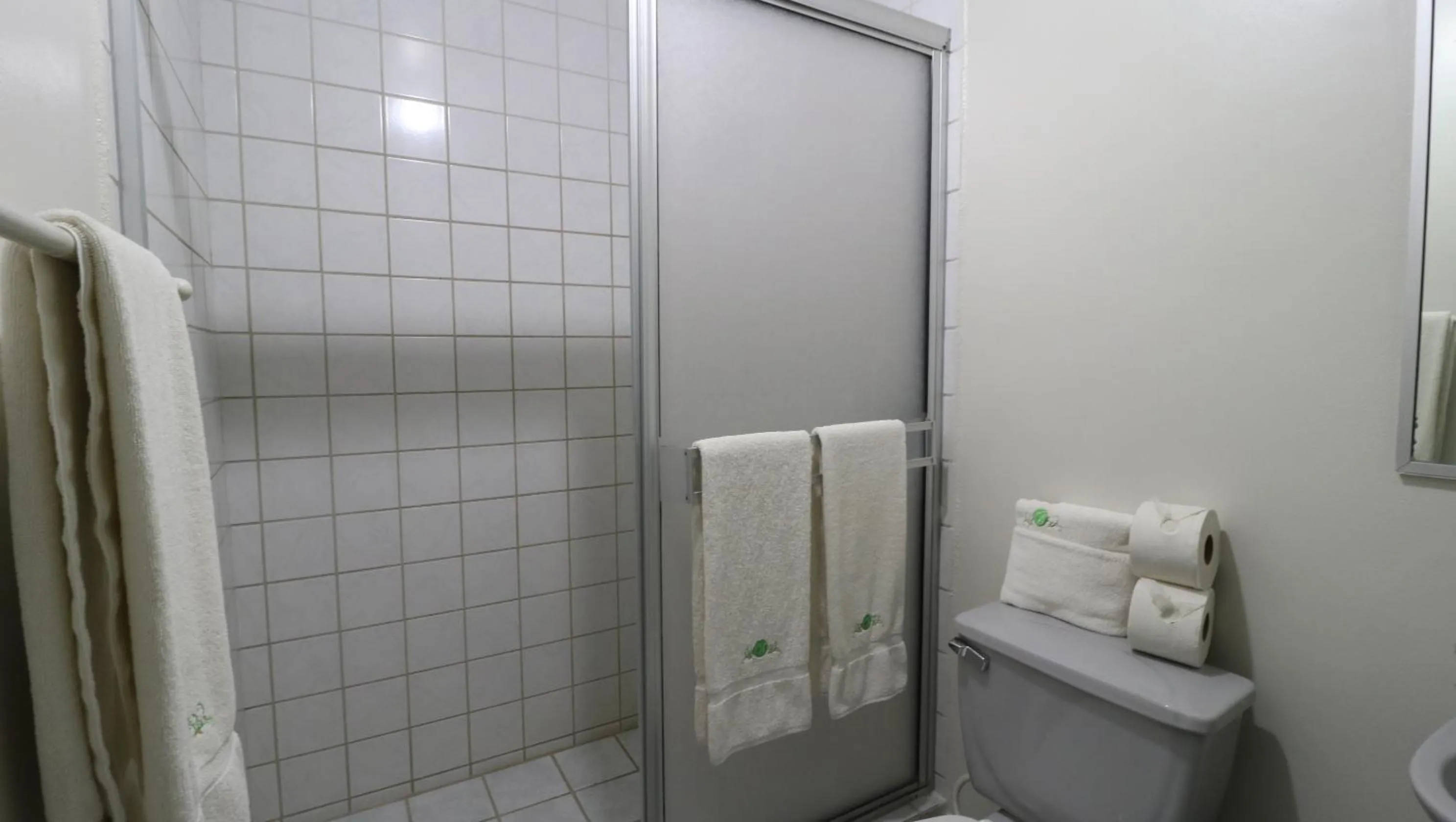 HOTEL BUGAMBILIAS
