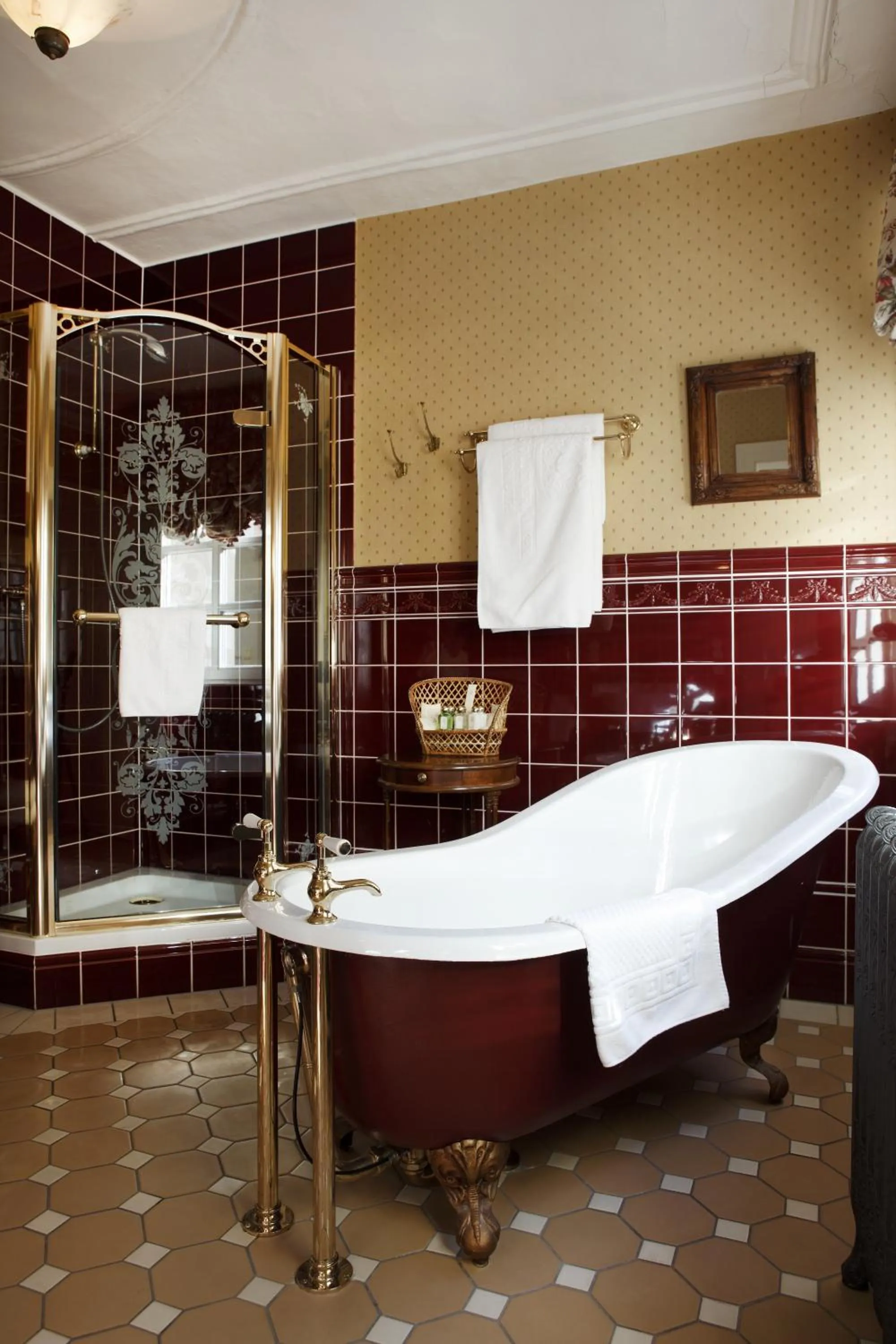Bathroom in Hotel Goldener Anker