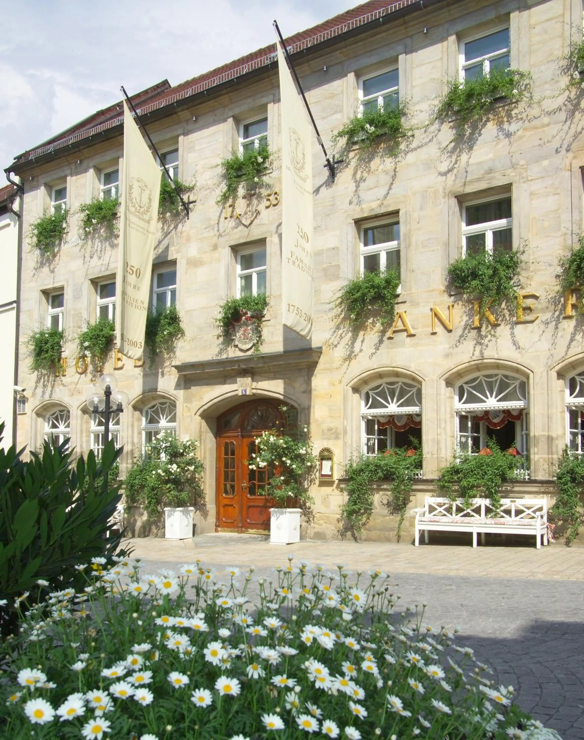 Facade/entrance in Hotel Goldener Anker