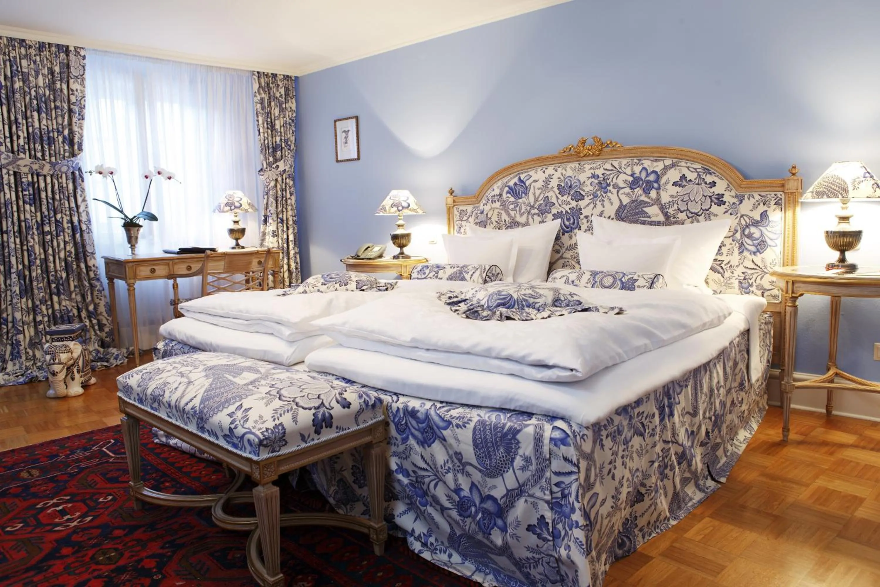 Bedroom, Bed in Hotel Goldener Anker