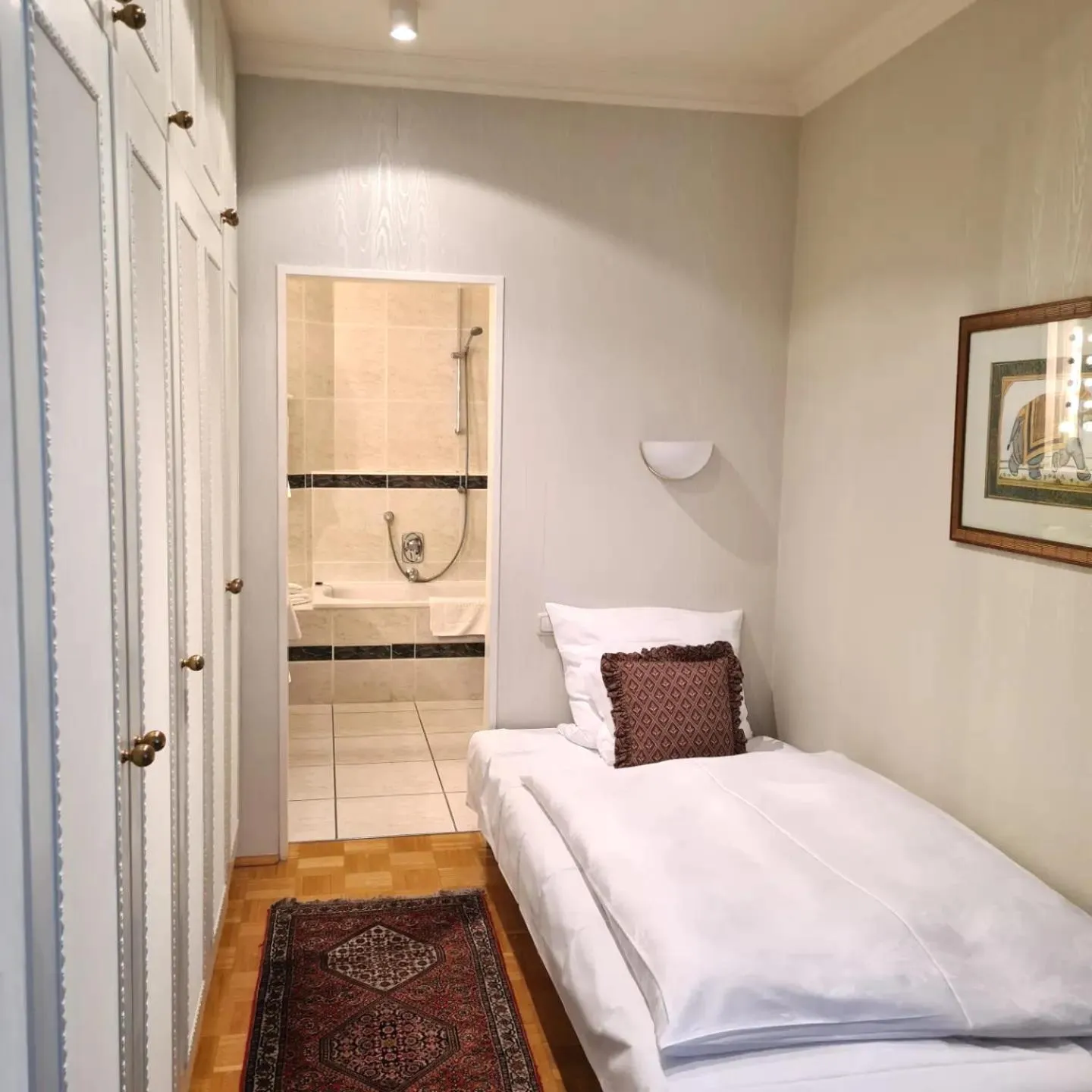 Bed in Hotel Goldener Anker