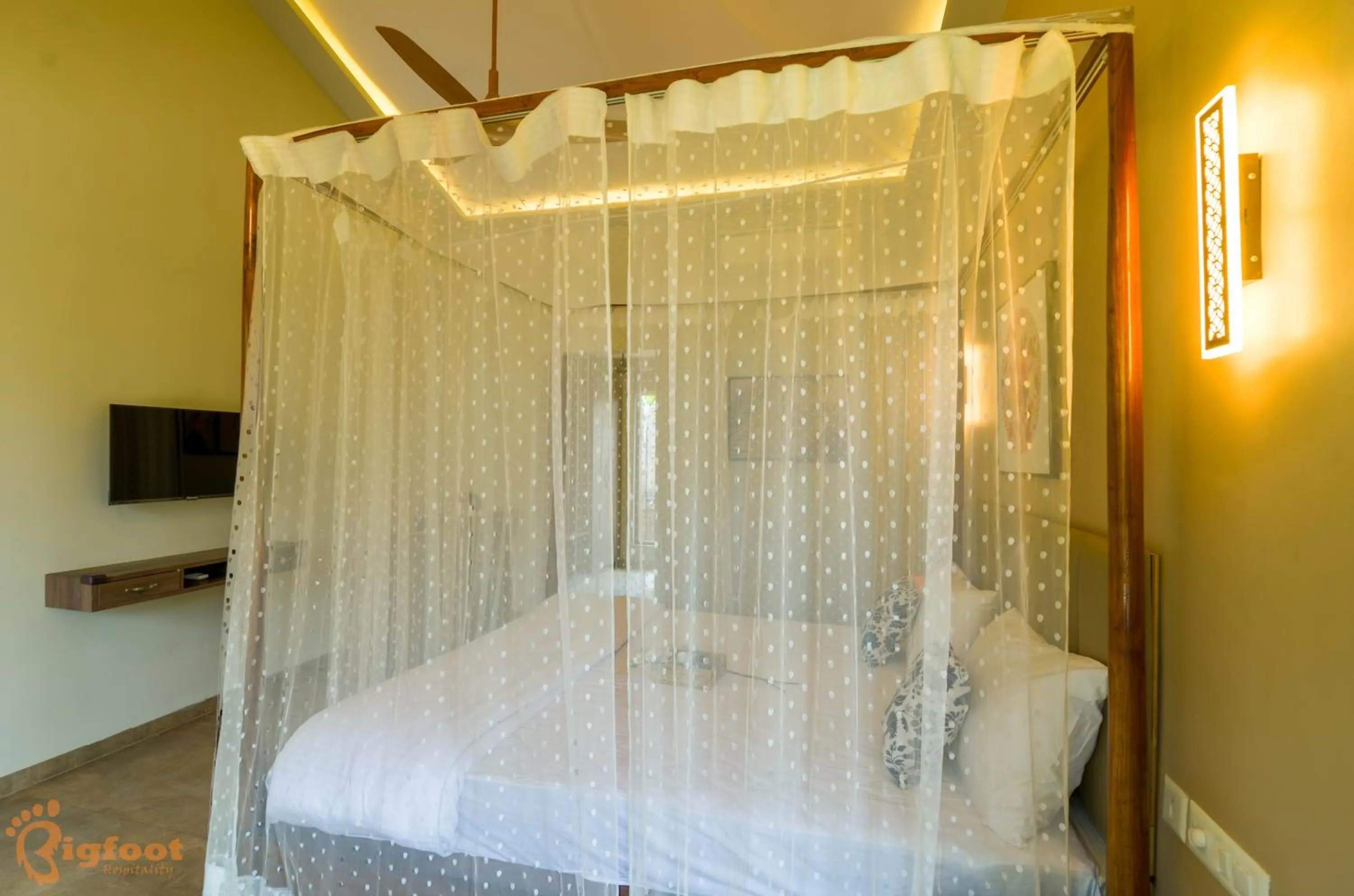 Bed in Jomo Resort