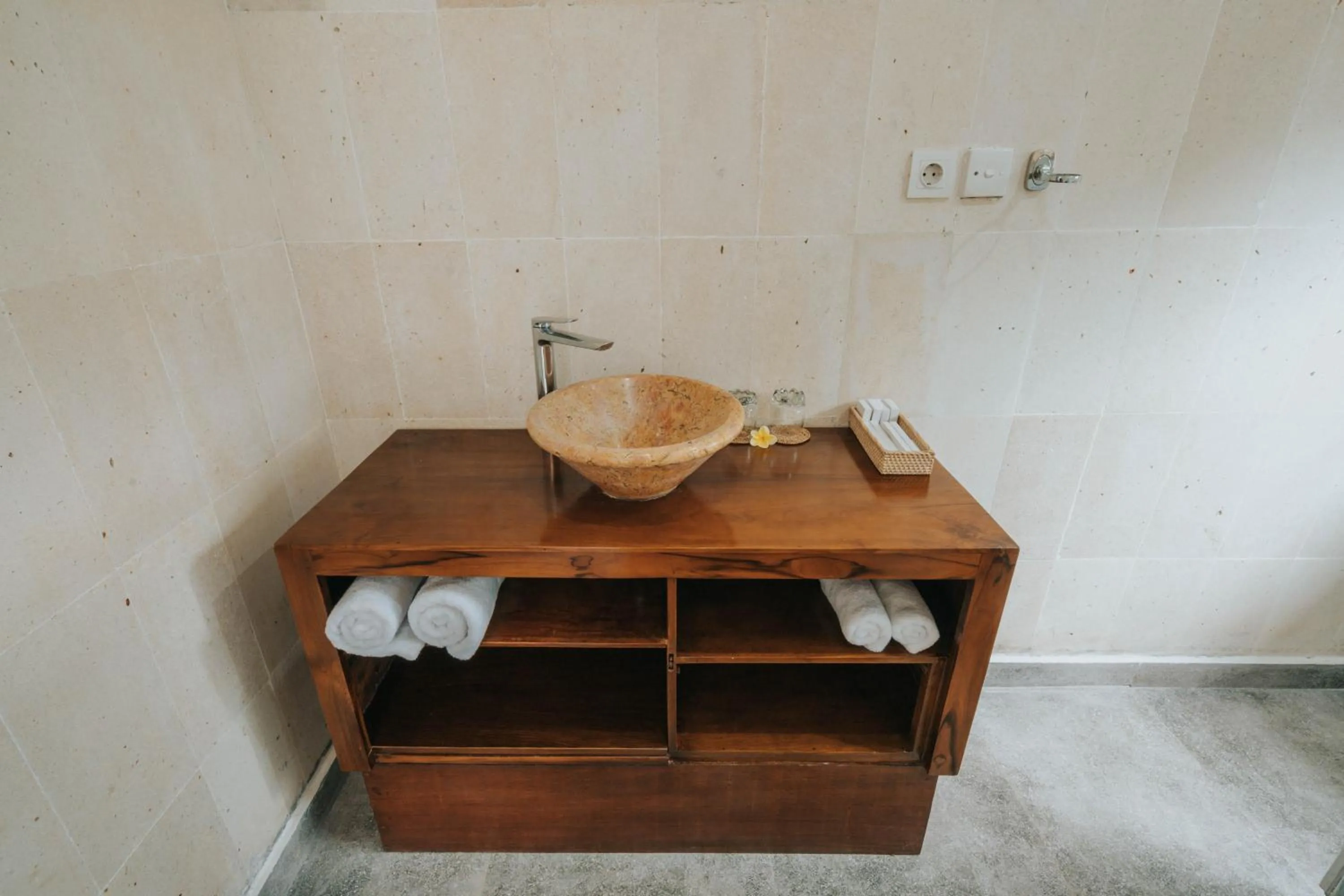 towels in Alam Penari Resort Ubud